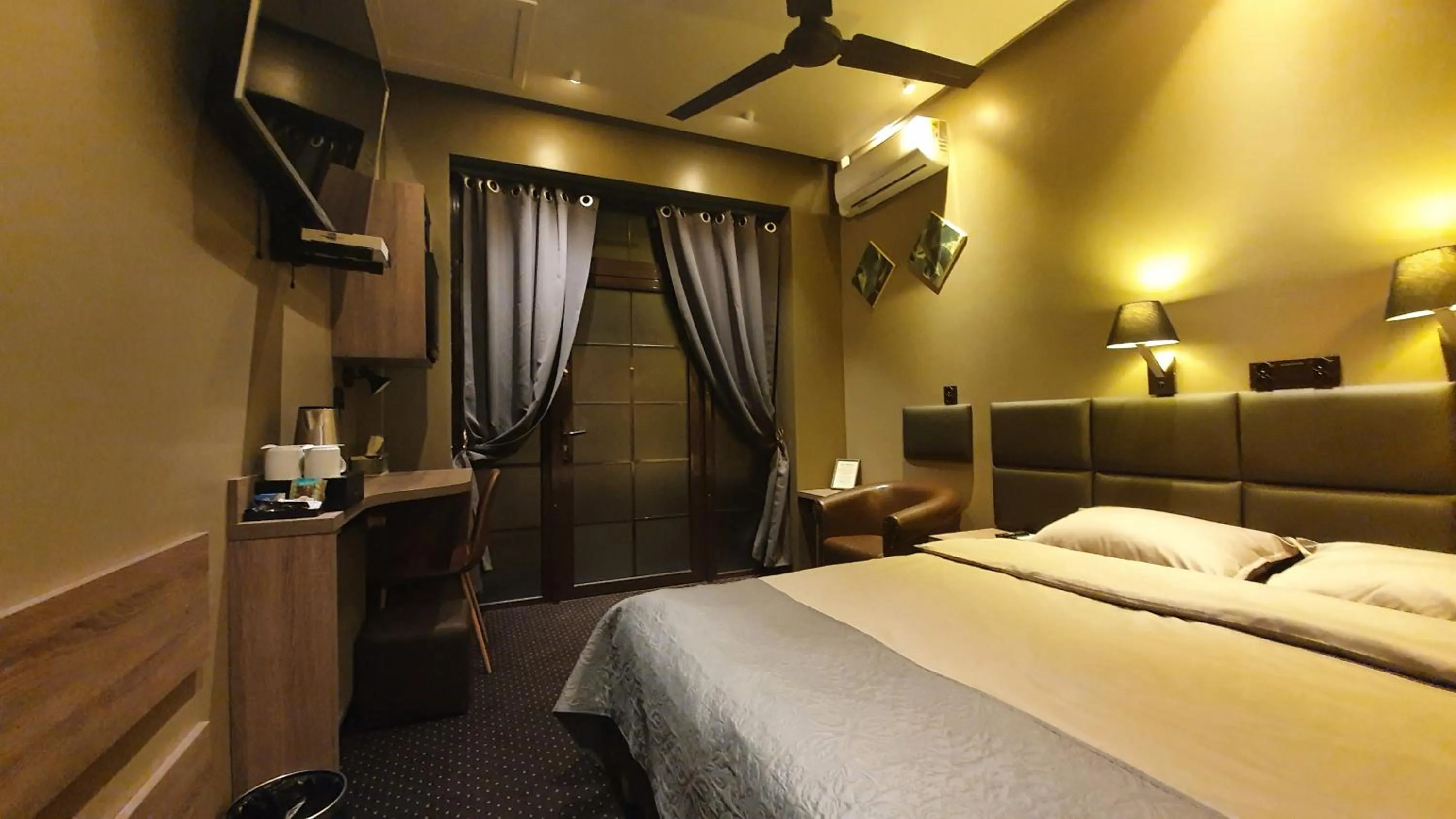 Photo of the whole room, Bed in Villa Garden Kutno Centrum