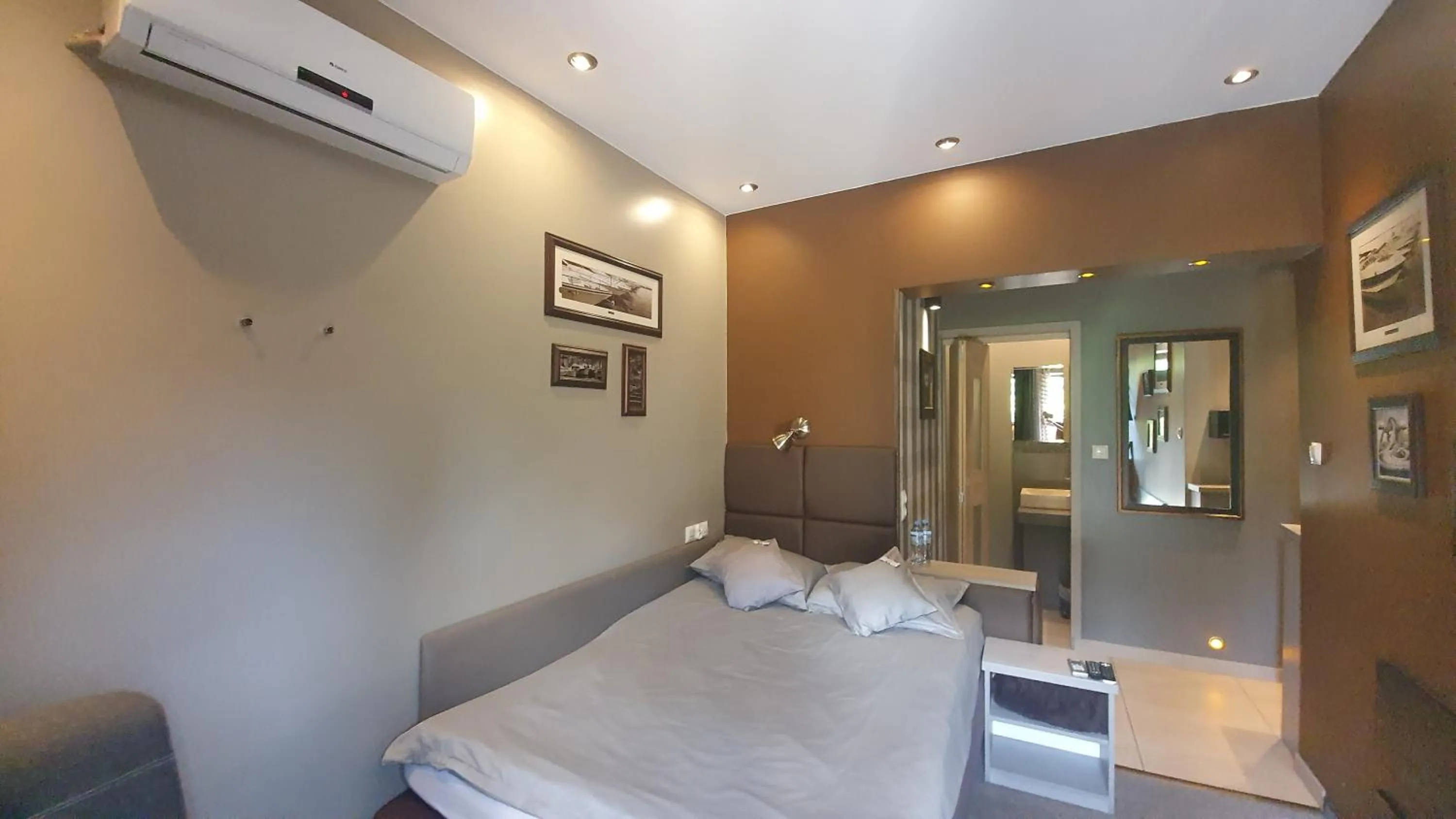 Photo of the whole room, Bed in Villa Garden Kutno Centrum