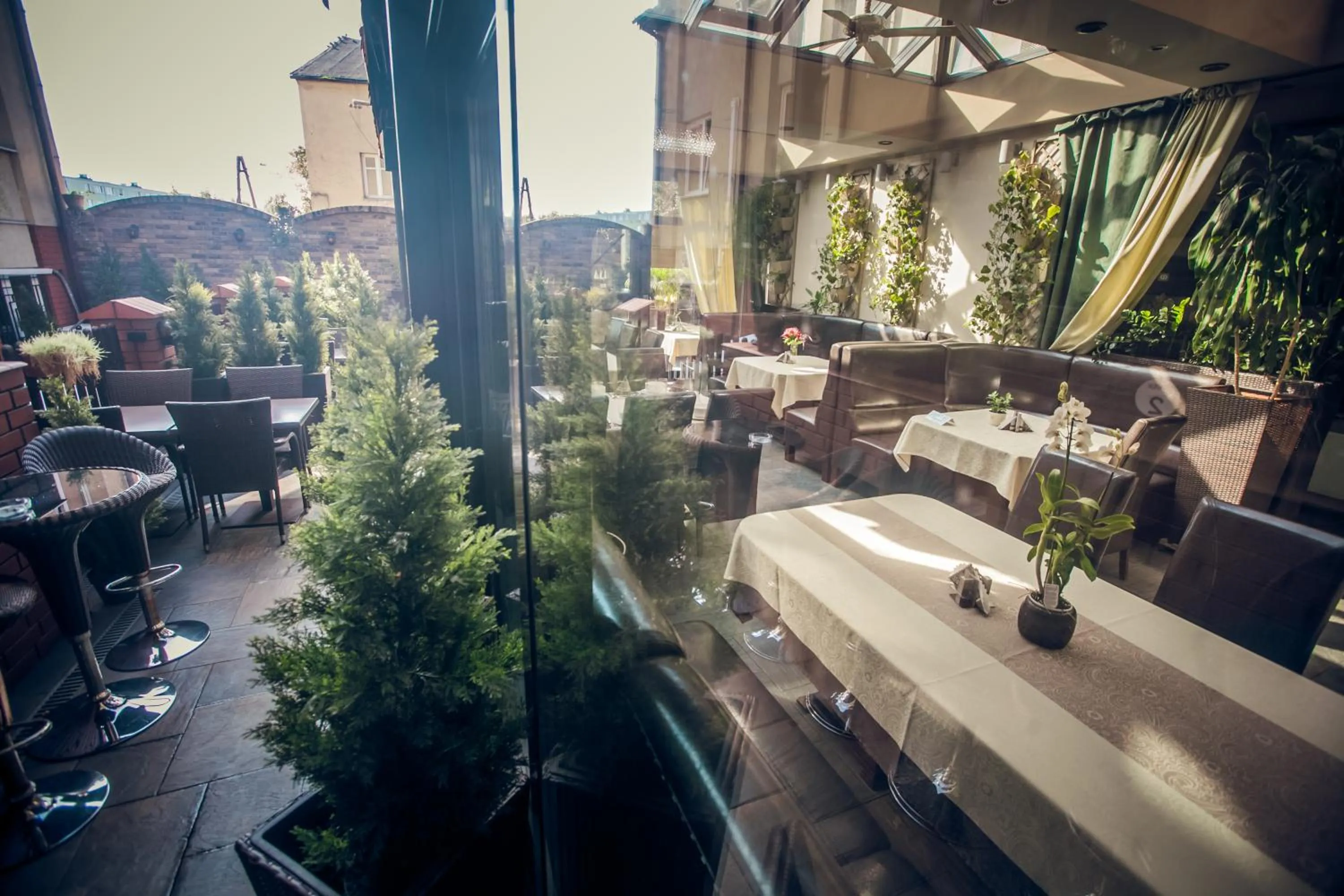 Restaurant/places to eat in Villa Garden Kutno Centrum