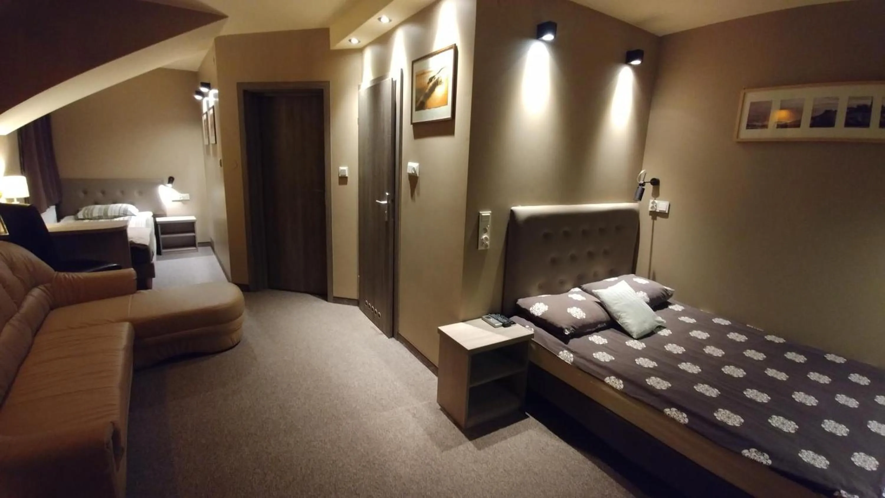 Photo of the whole room, Bed in Villa Garden Kutno Centrum