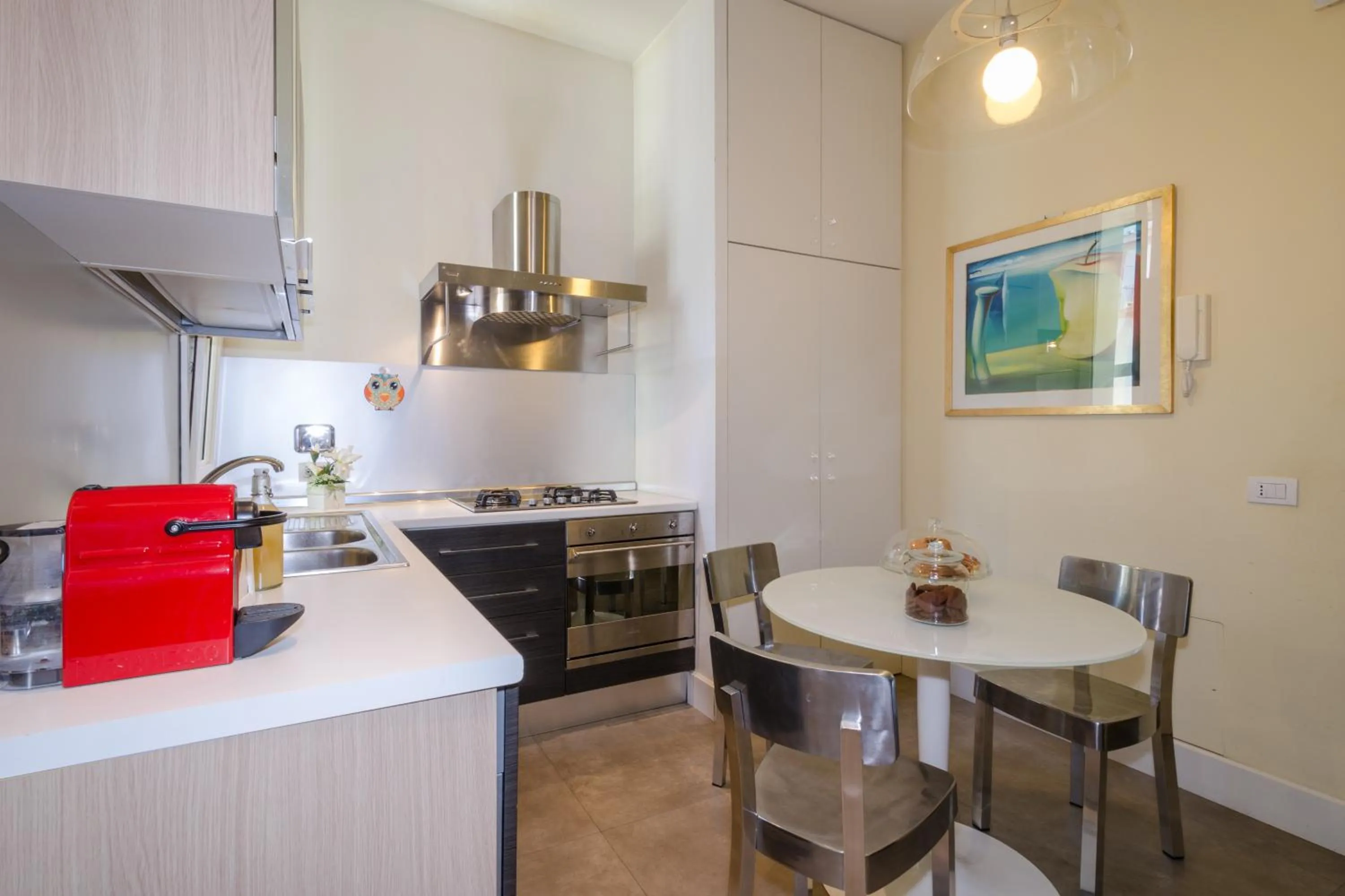 Breakfast in Bea Suites Luxury Rooms