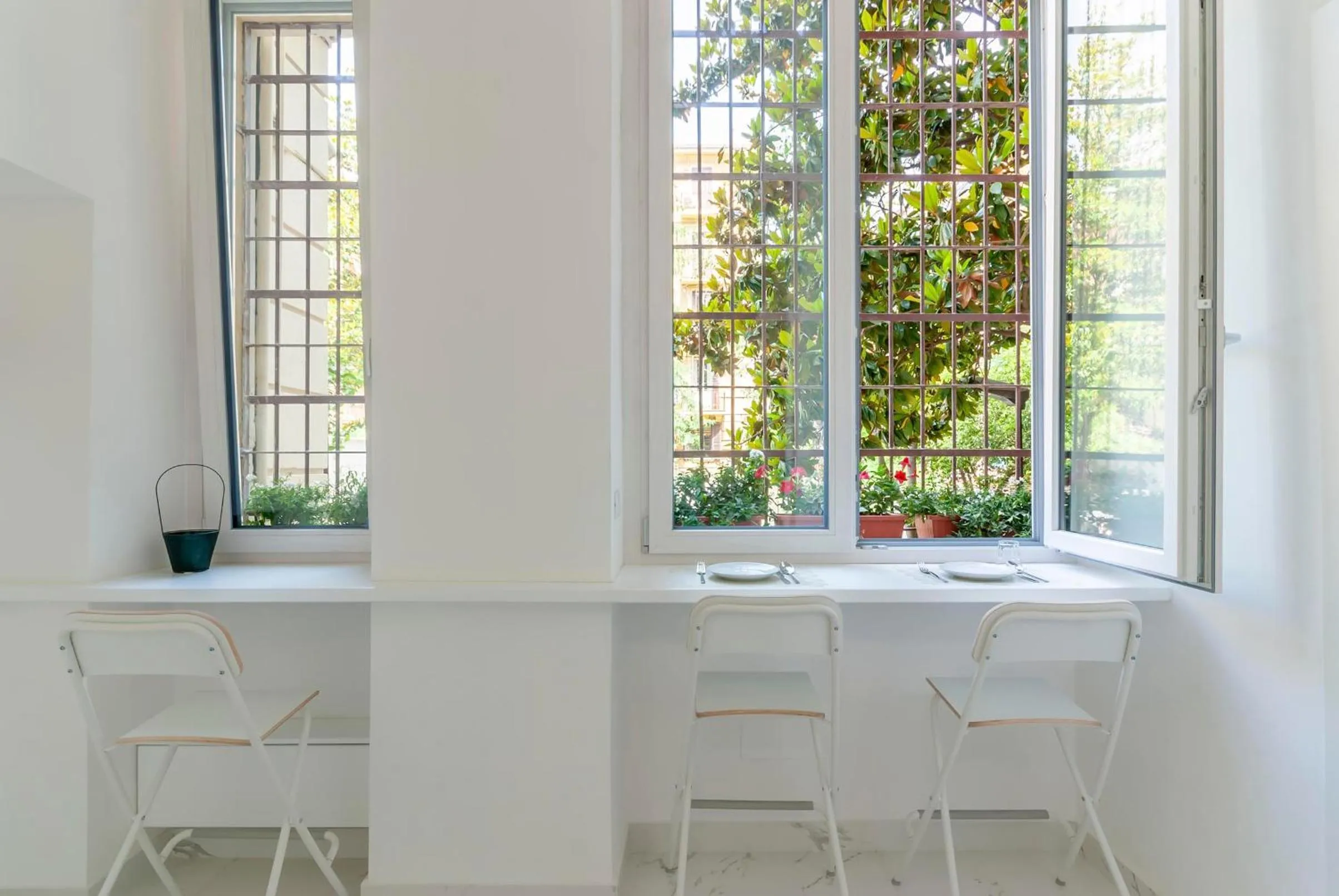 Bea Suites Luxury Rooms