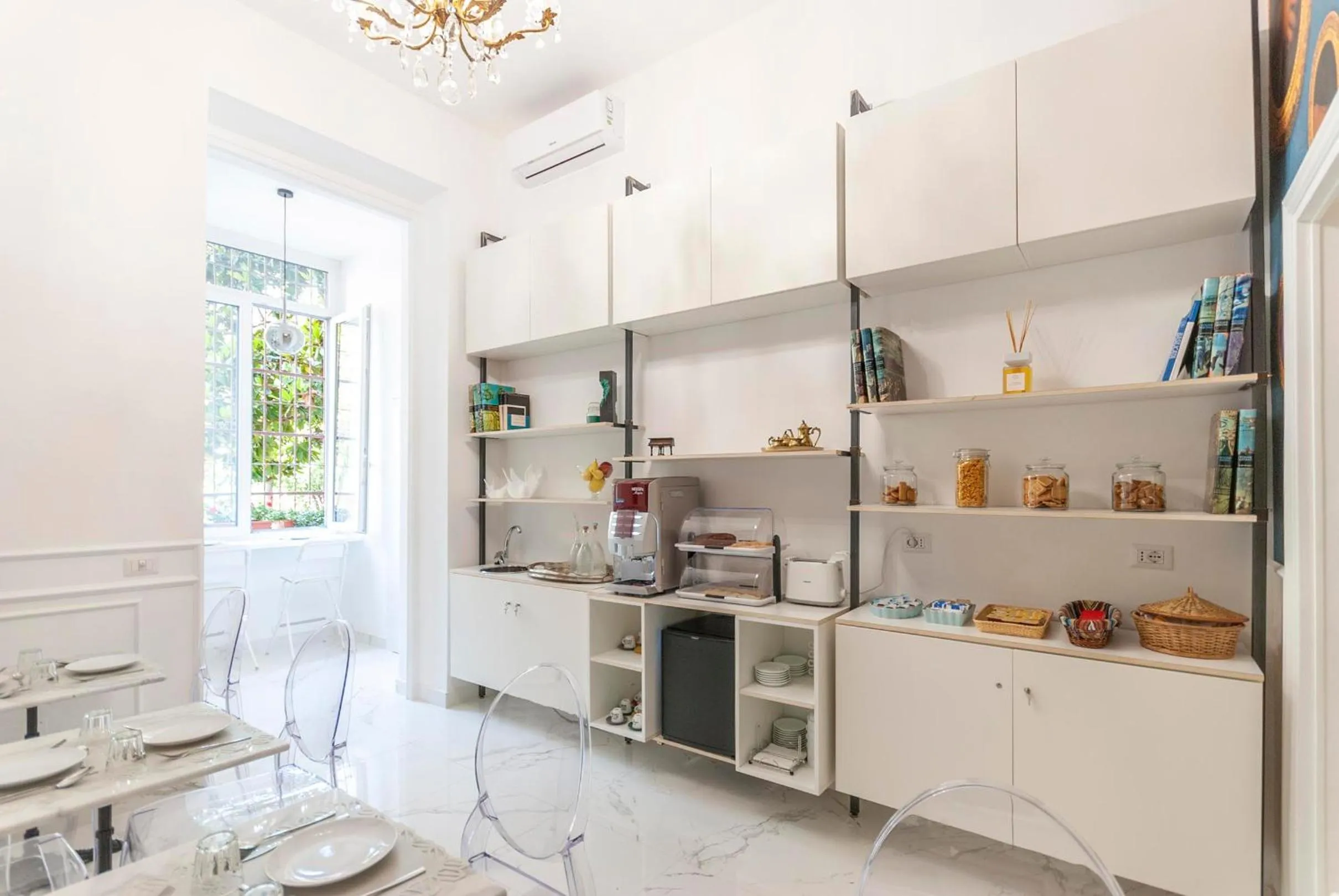 Bea Suites Luxury Rooms