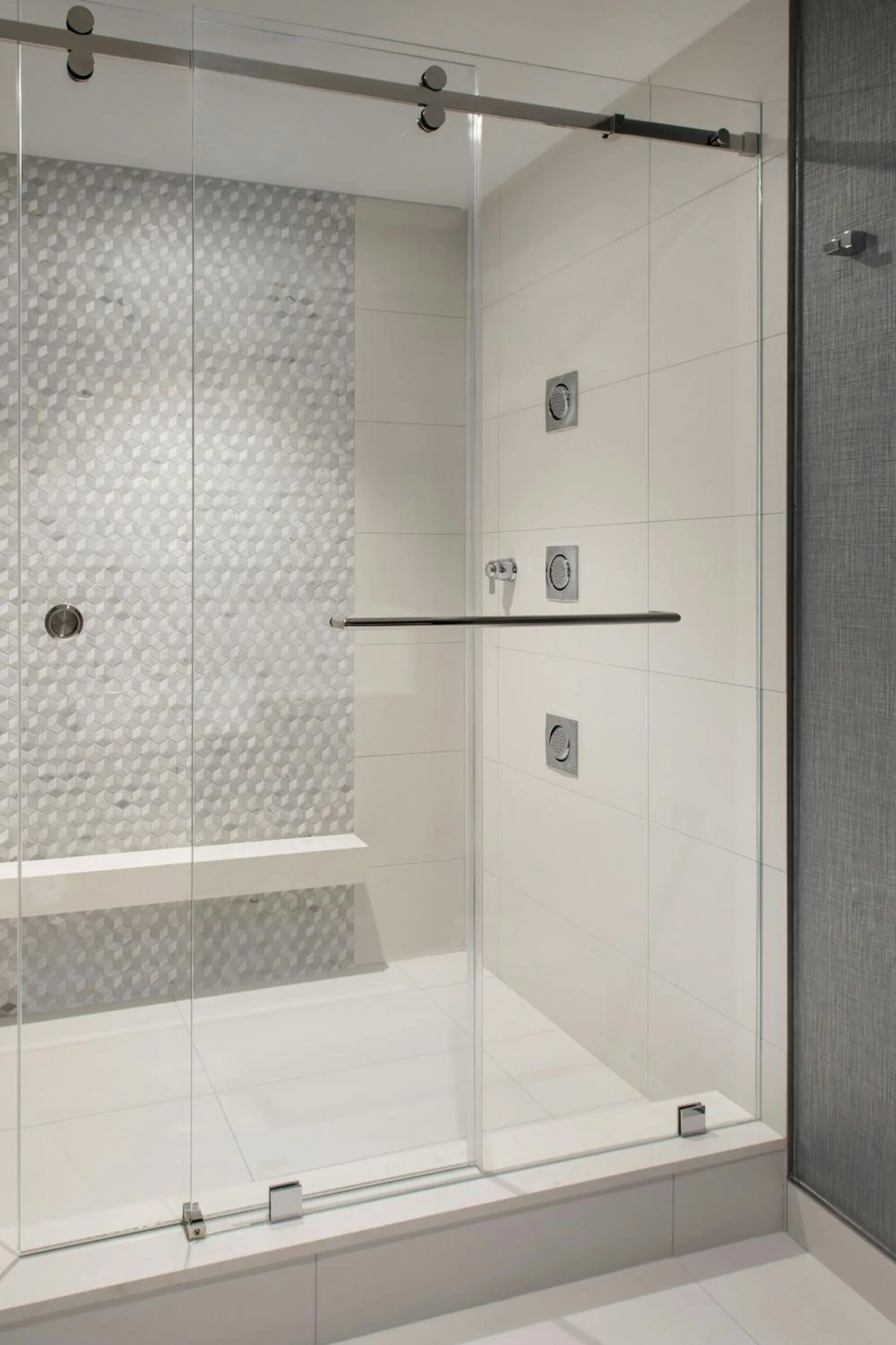 Bathroom in Boston Marriott Cambridge