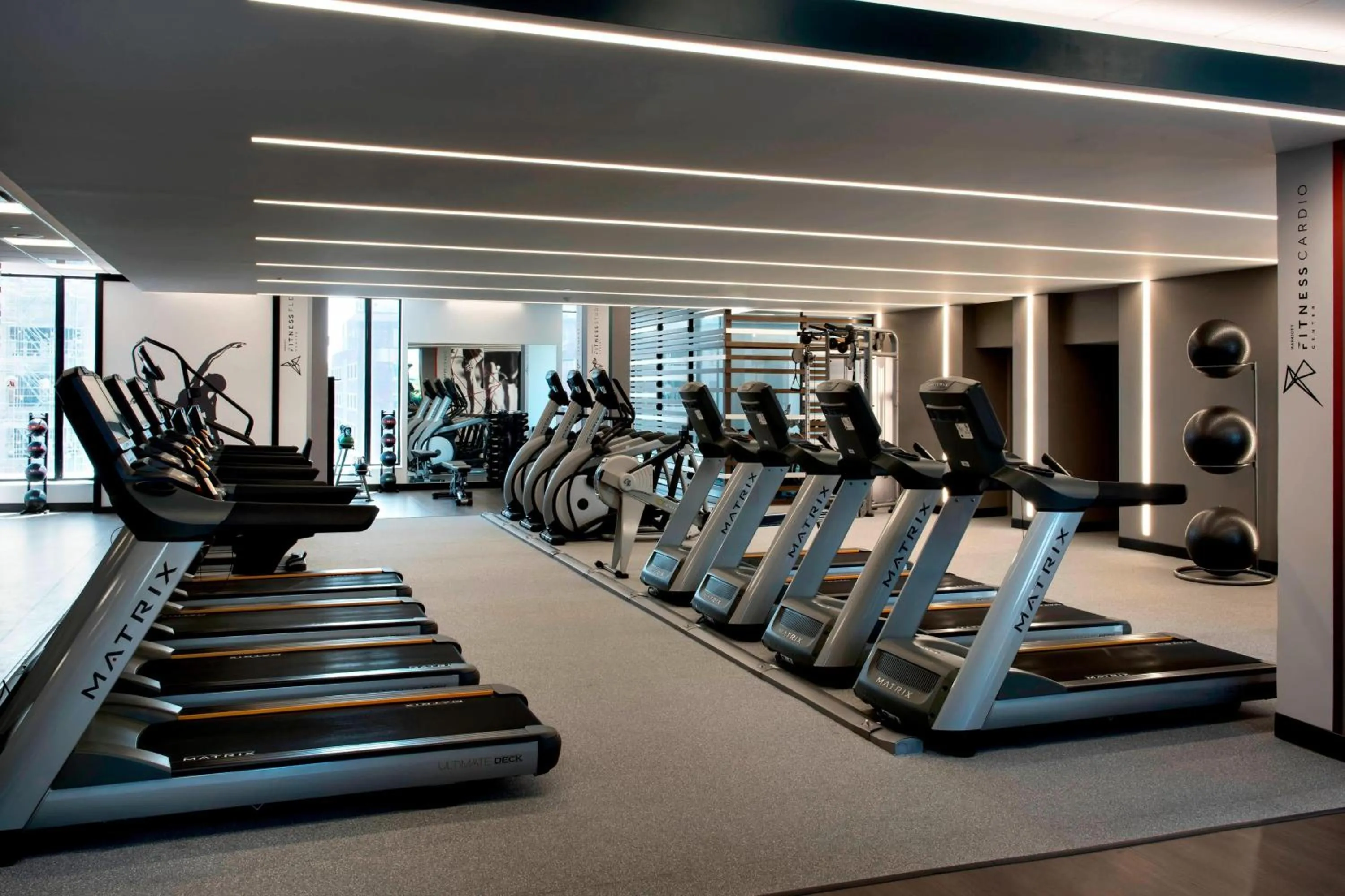 Fitness centre/facilities in Boston Marriott Cambridge