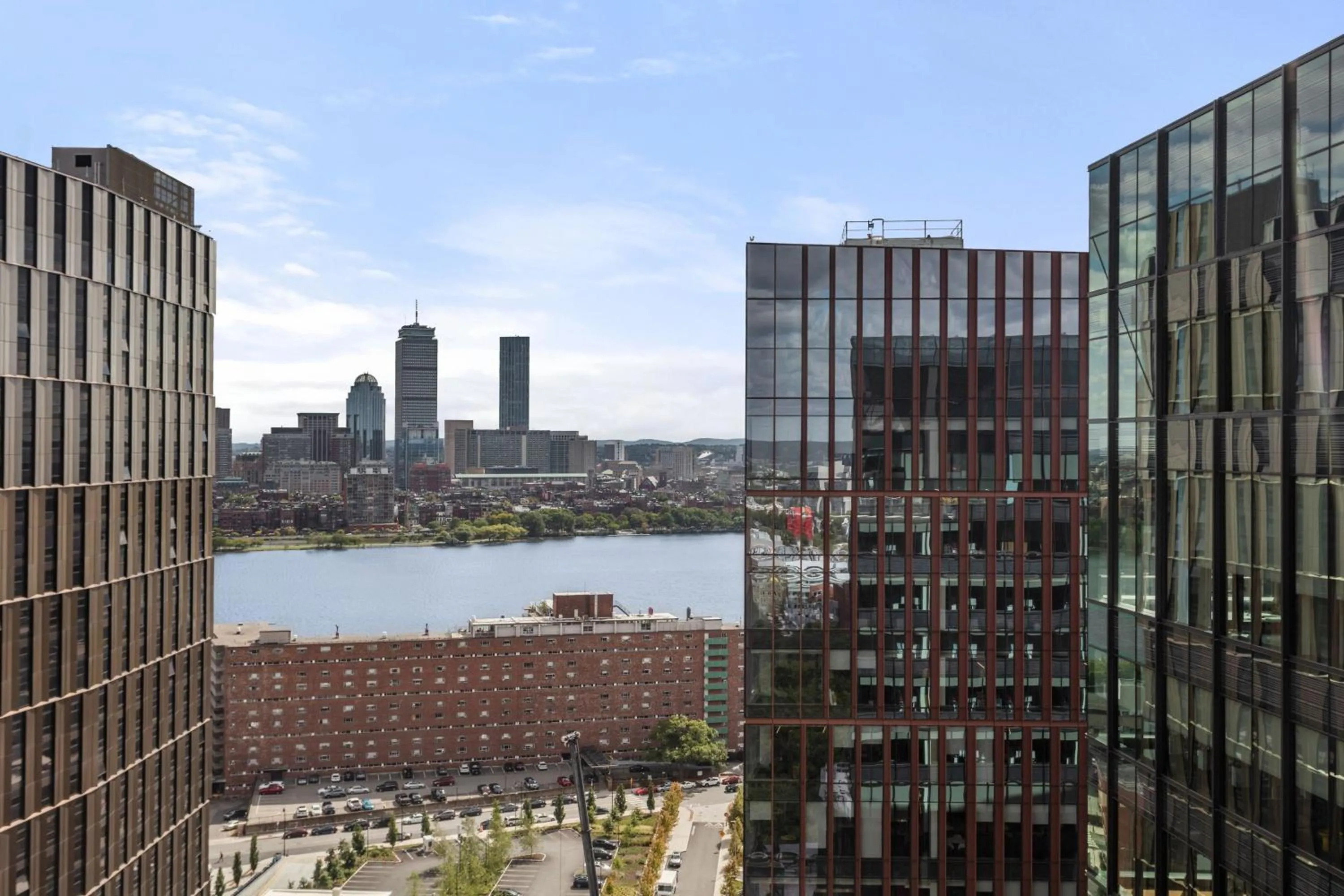 Photo of the whole room in Boston Marriott Cambridge