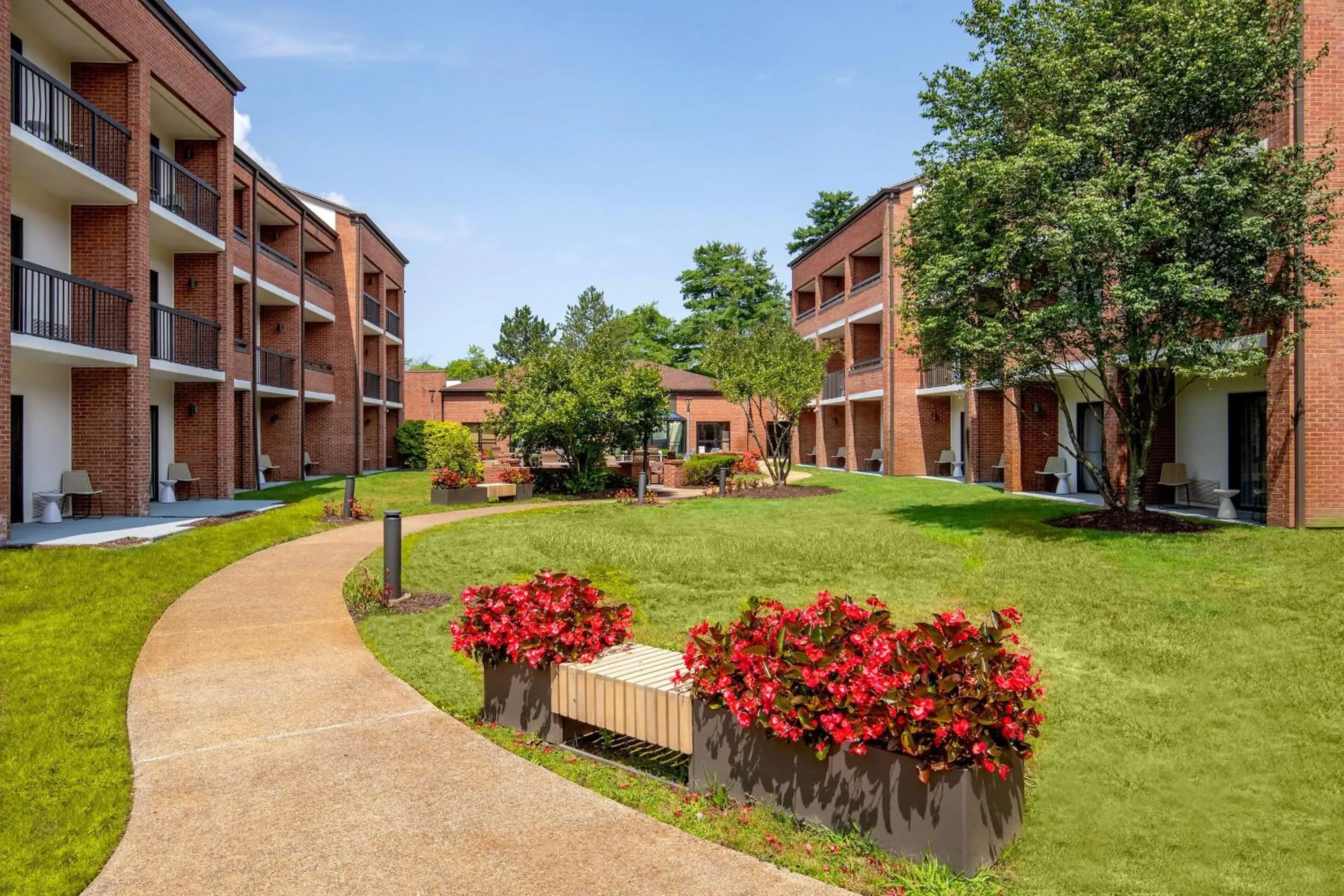 Property building in Sonesta Select Boston Foxborough Mansfield Property building in Sonesta Select Boston Foxborough Mansfield