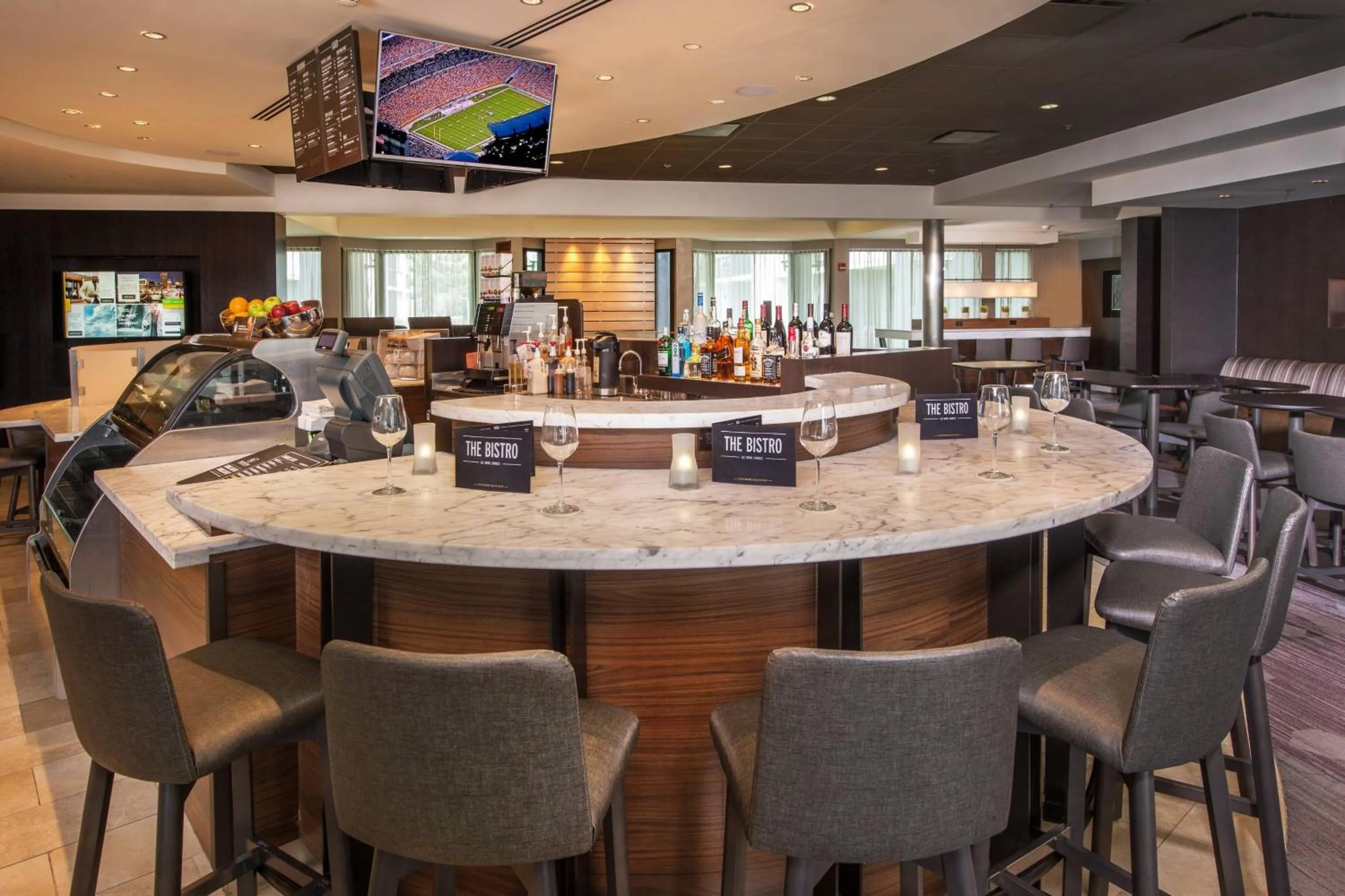Lounge or bar in Courtyard By Marriott Baltimore BWI Airport