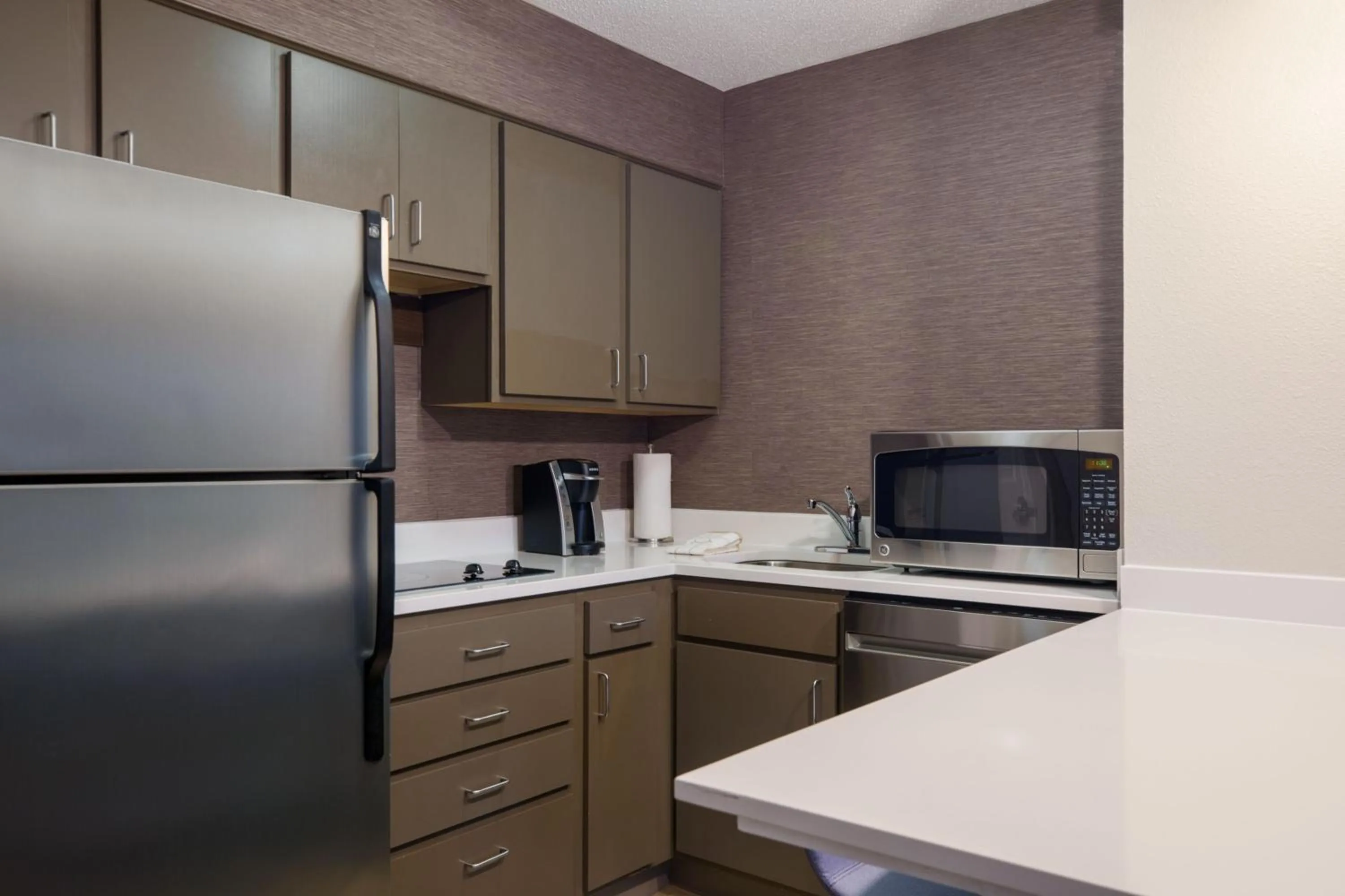 Kitchen or kitchenette in Residence Inn Columbia MD