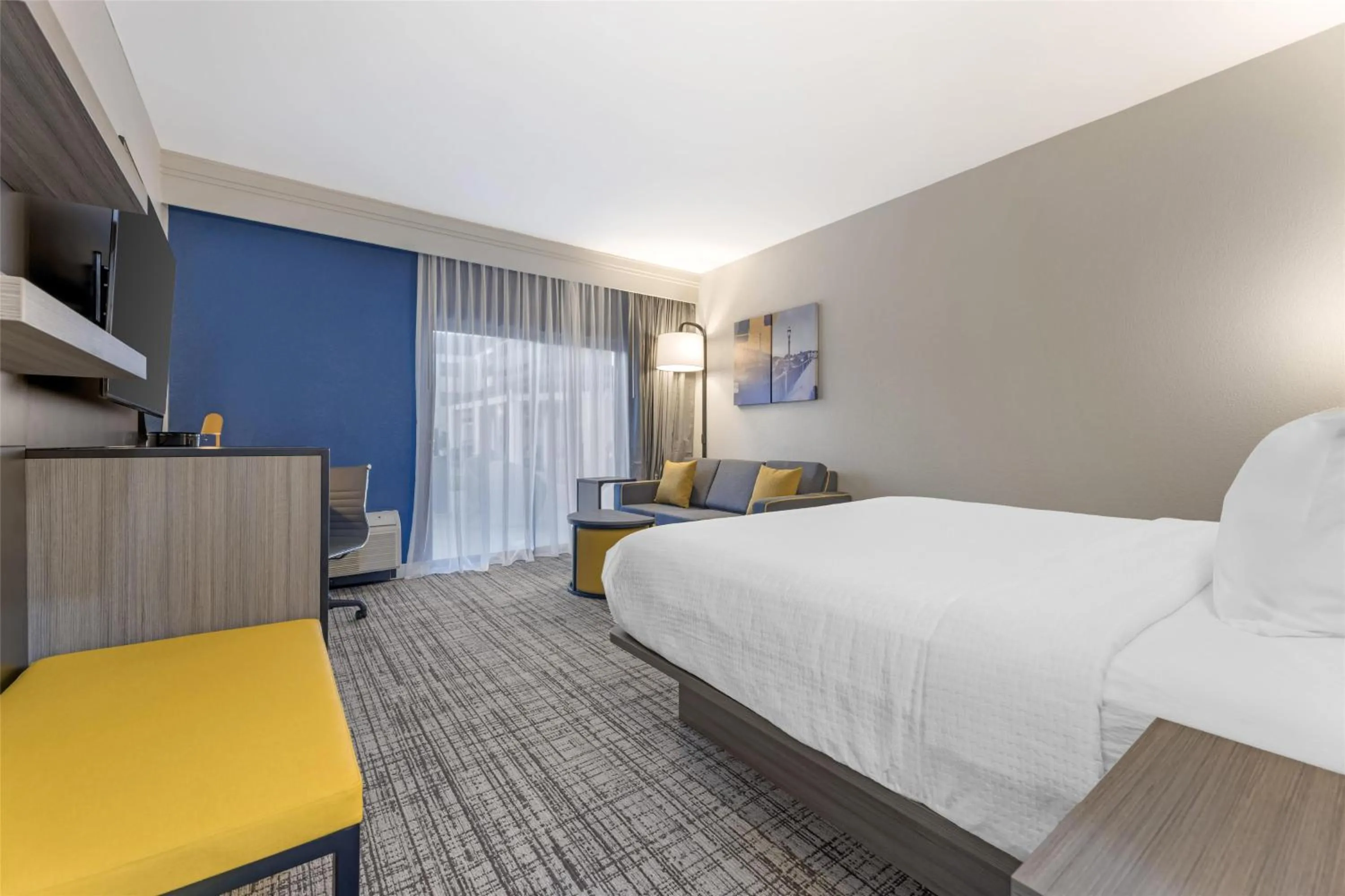 Bedroom, Bed in Best Western Plus Elgin - Chicago