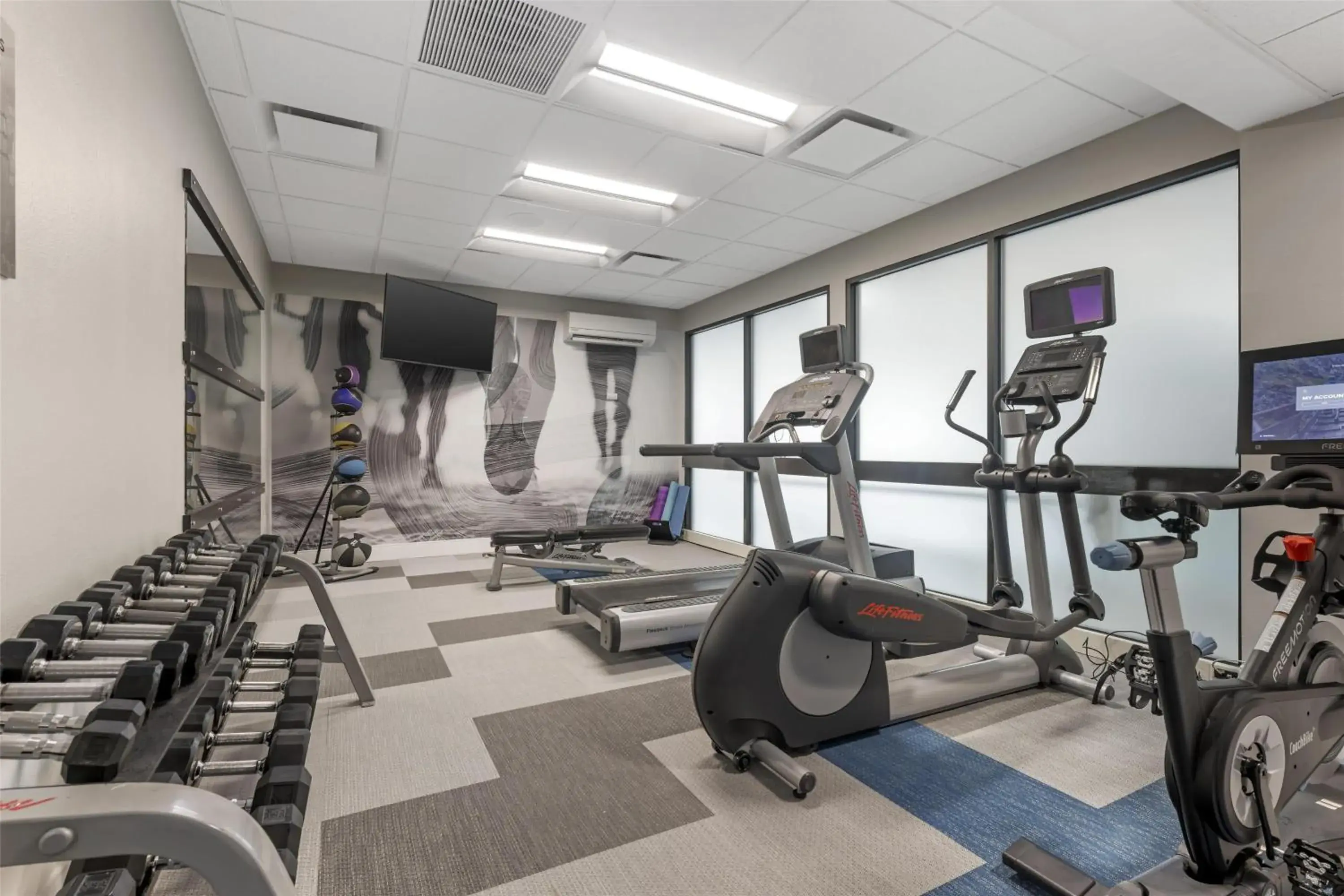 Fitness centre/facilities in Best Western Plus Elgin - Chicago Fitness centre/facilities in Best Western Plus Elgin - Chicago