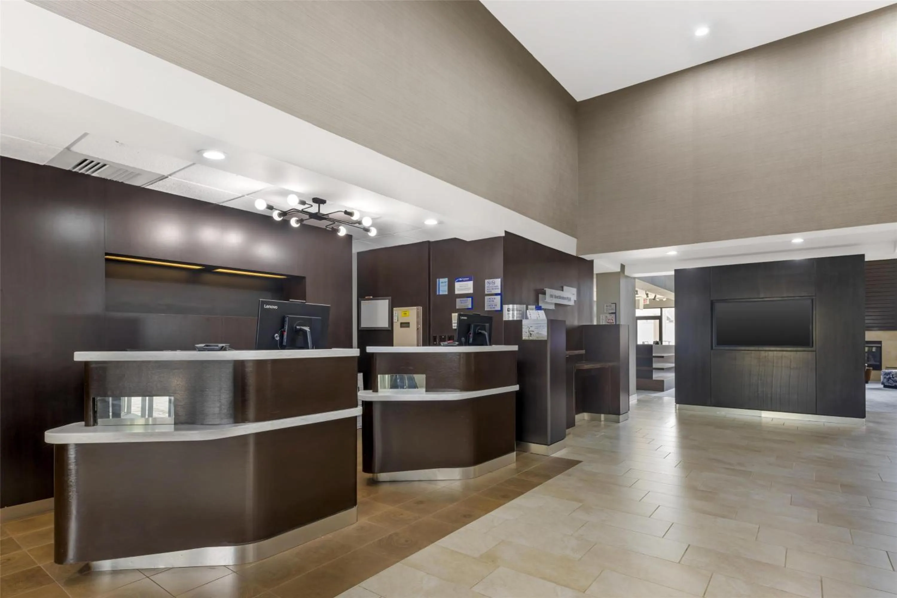 Lobby or reception in Best Western Plus Elgin - Chicago