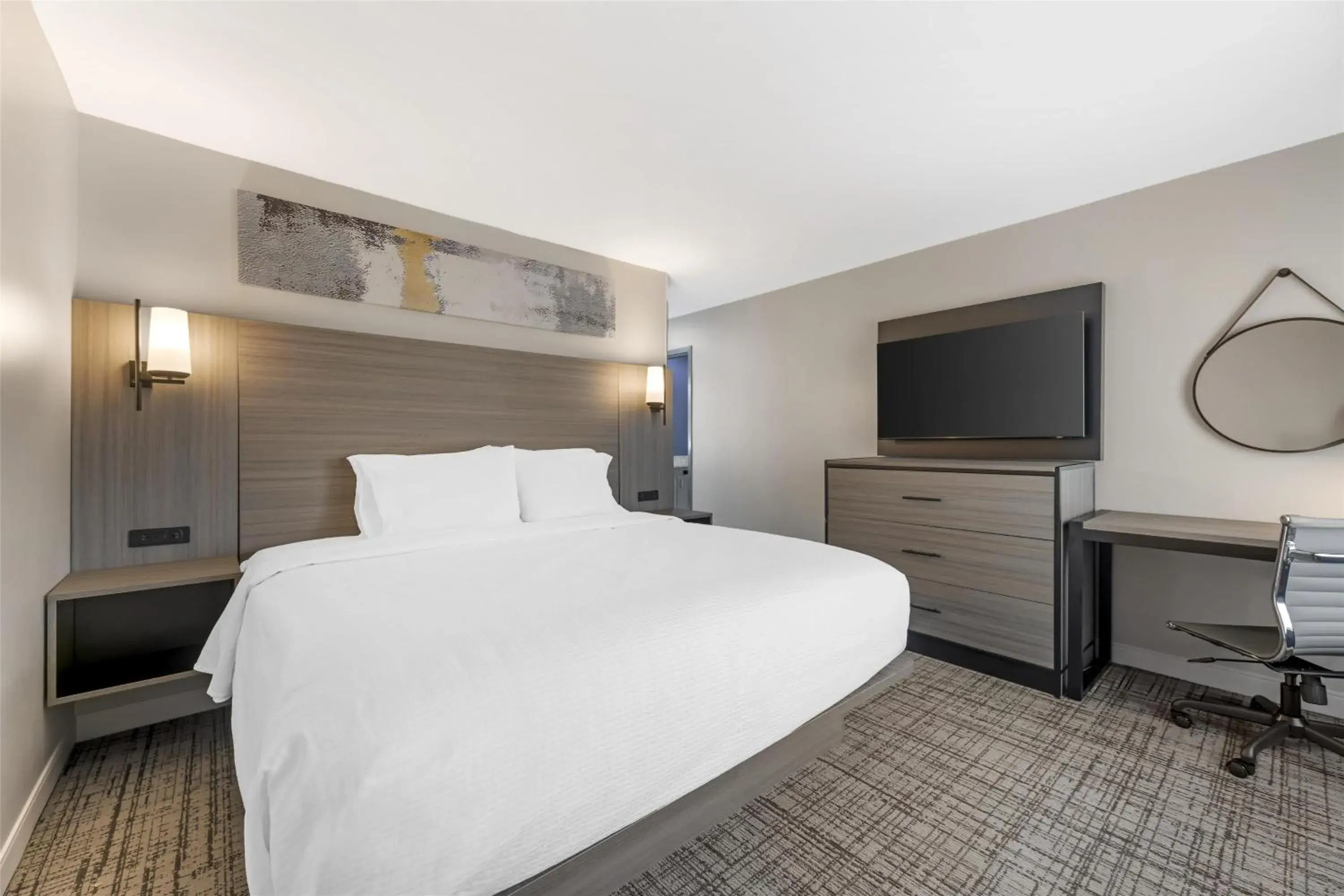 Bedroom, Bed in Best Western Plus Elgin - Chicago Bedroom, Bed in Best Western Plus Elgin - Chicago