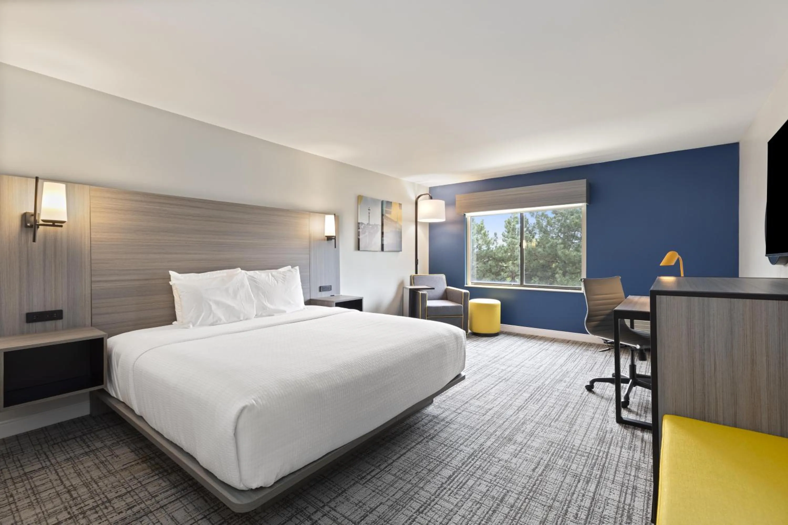 Photo of the whole room, Bed in Best Western Plus Elgin - Chicago