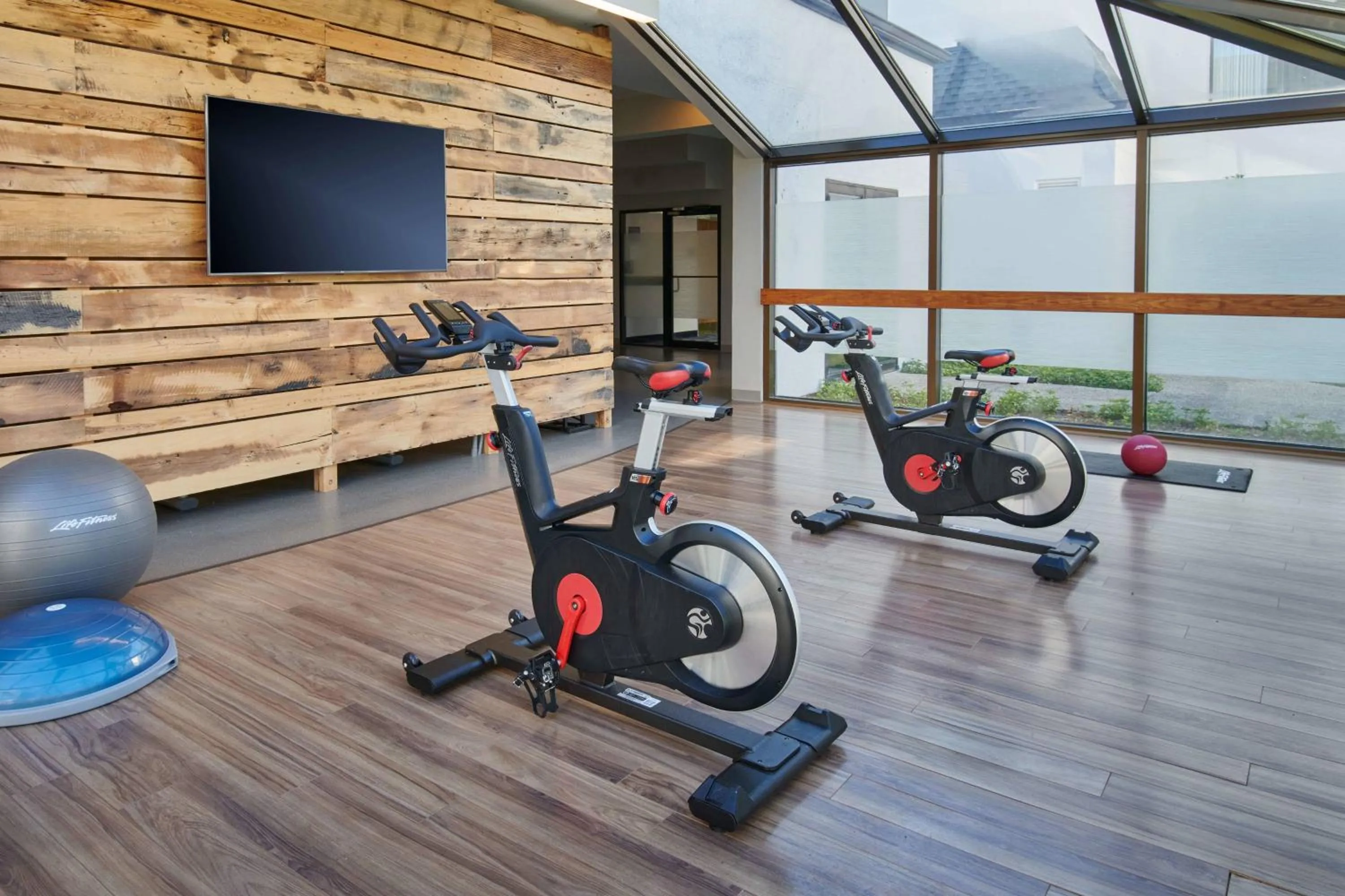 Fitness centre/facilities in Courtyard Chicago Lincolnshire