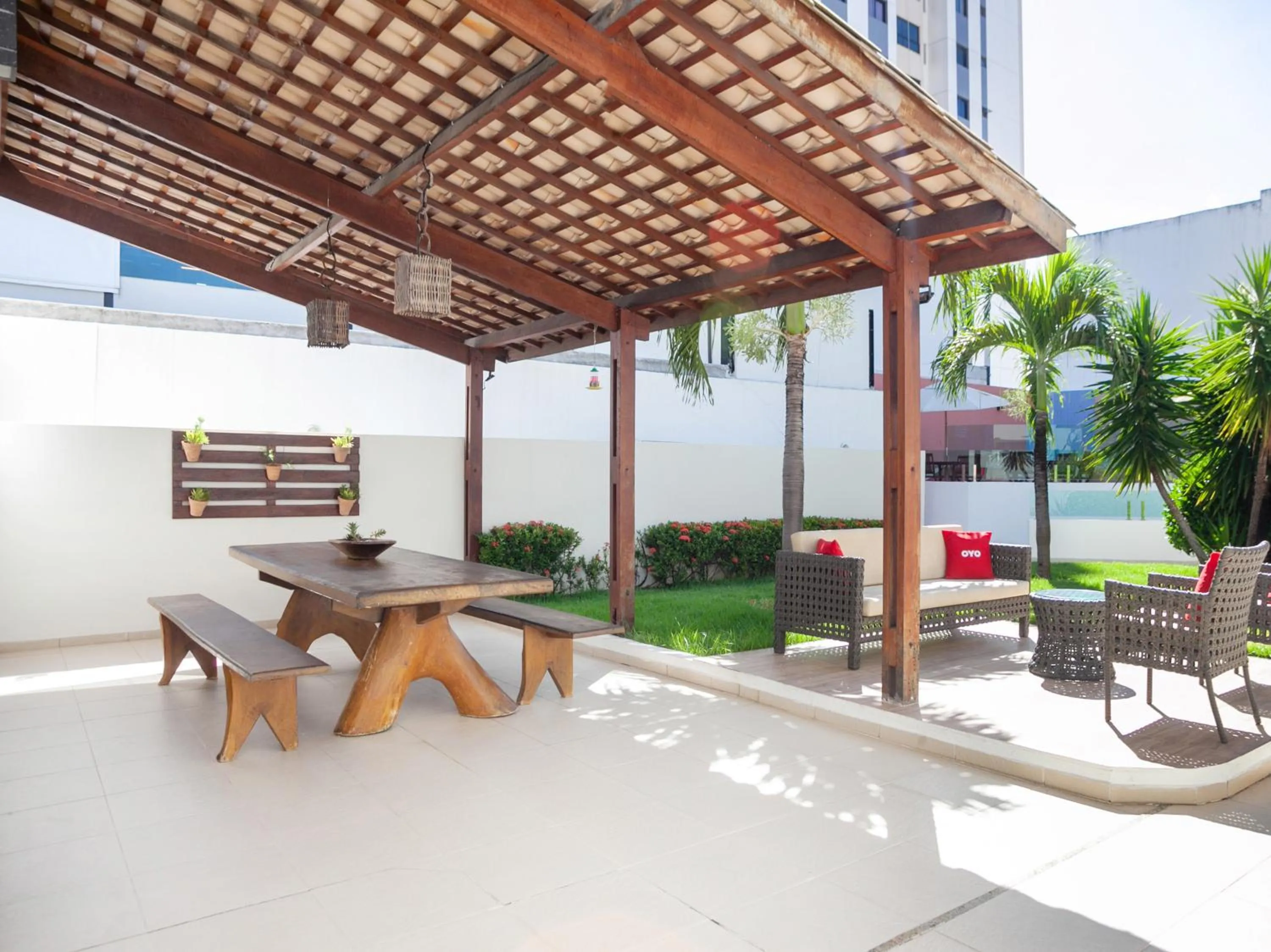 Balcony/Terrace in OYO Alto Da Praia Hotel, Aracaju