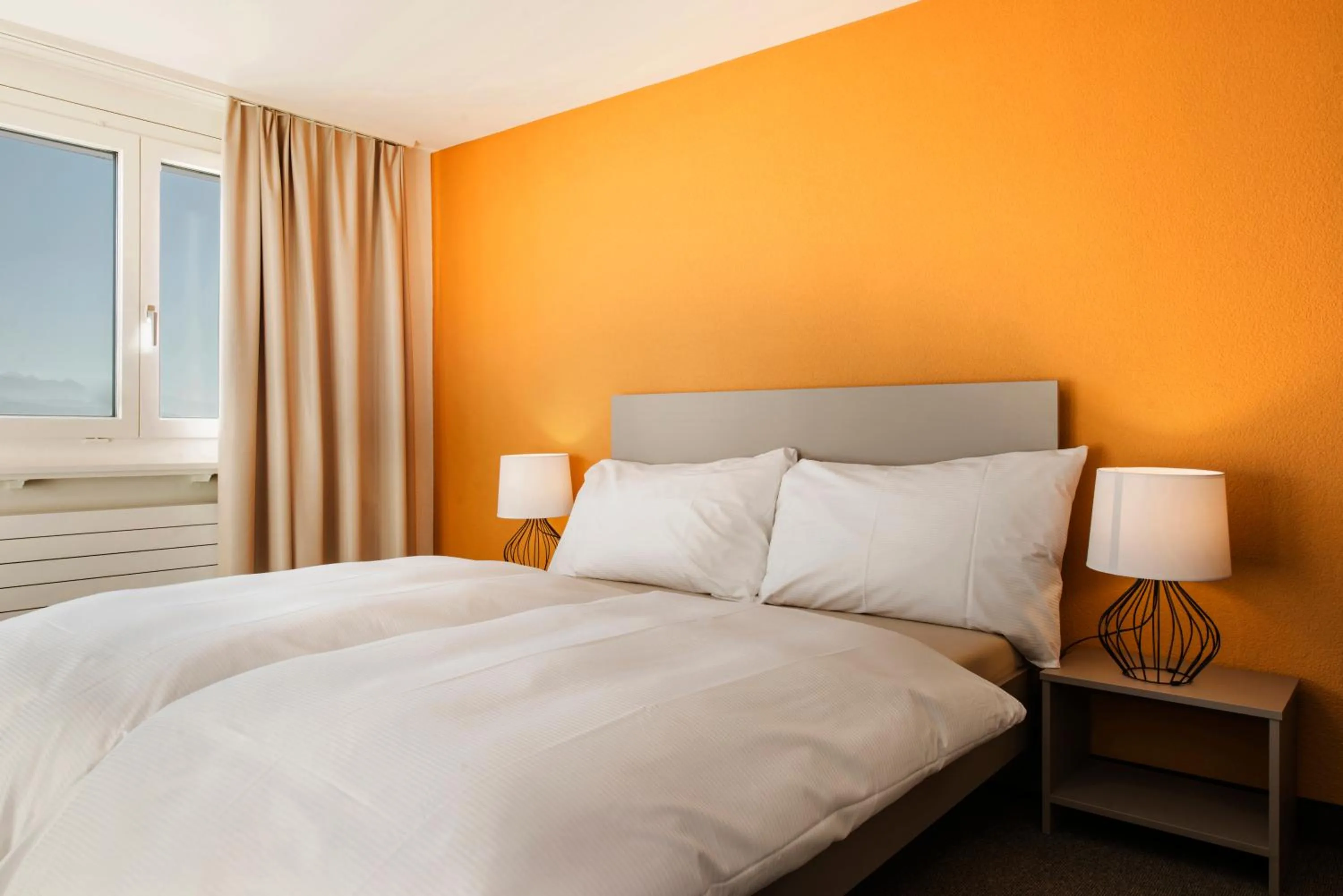 Bedroom, Bed in Le Domaine (Swiss Lodge)