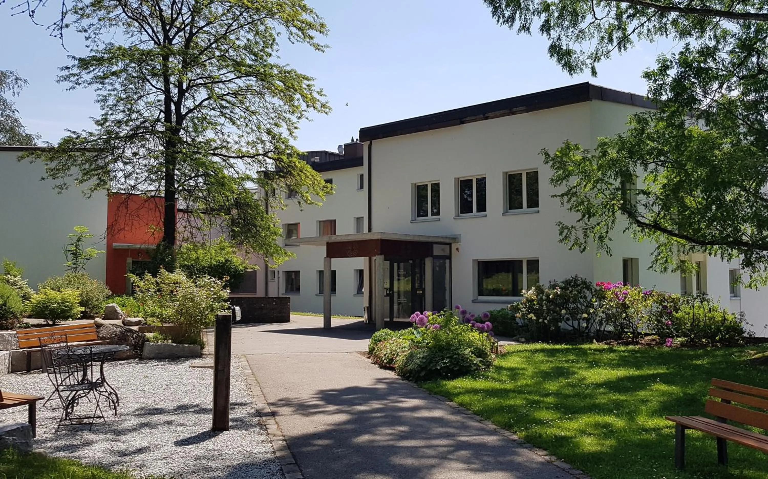 Facade/entrance in Le Domaine (Swiss Lodge)
