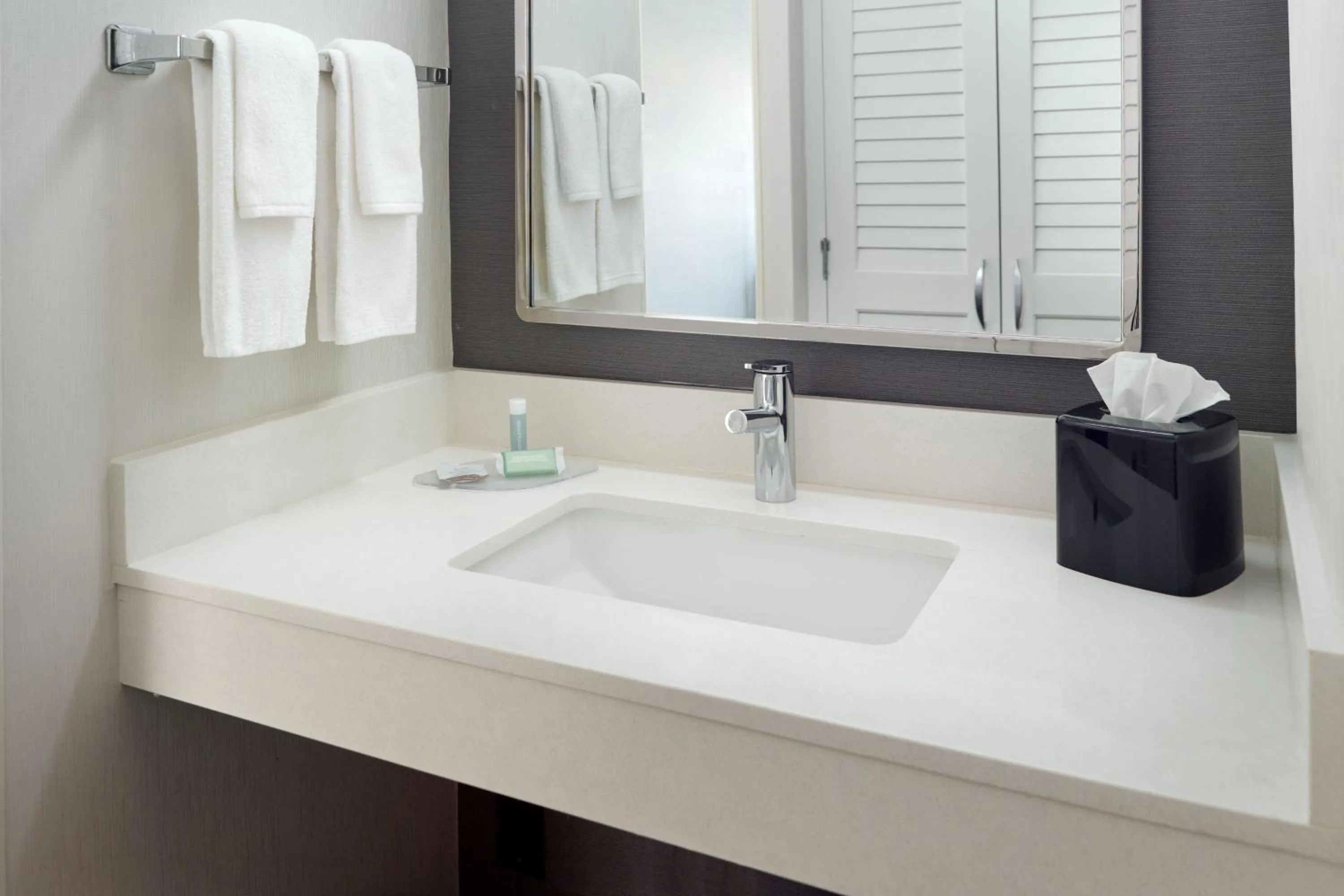 Bathroom in Courtyard by Marriott Charlottesville