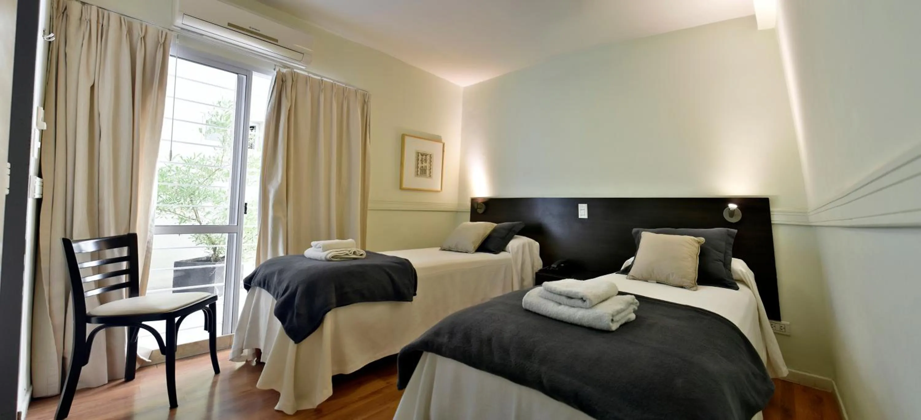 Photo of the whole room, Bed in Abril Hotel Boutique