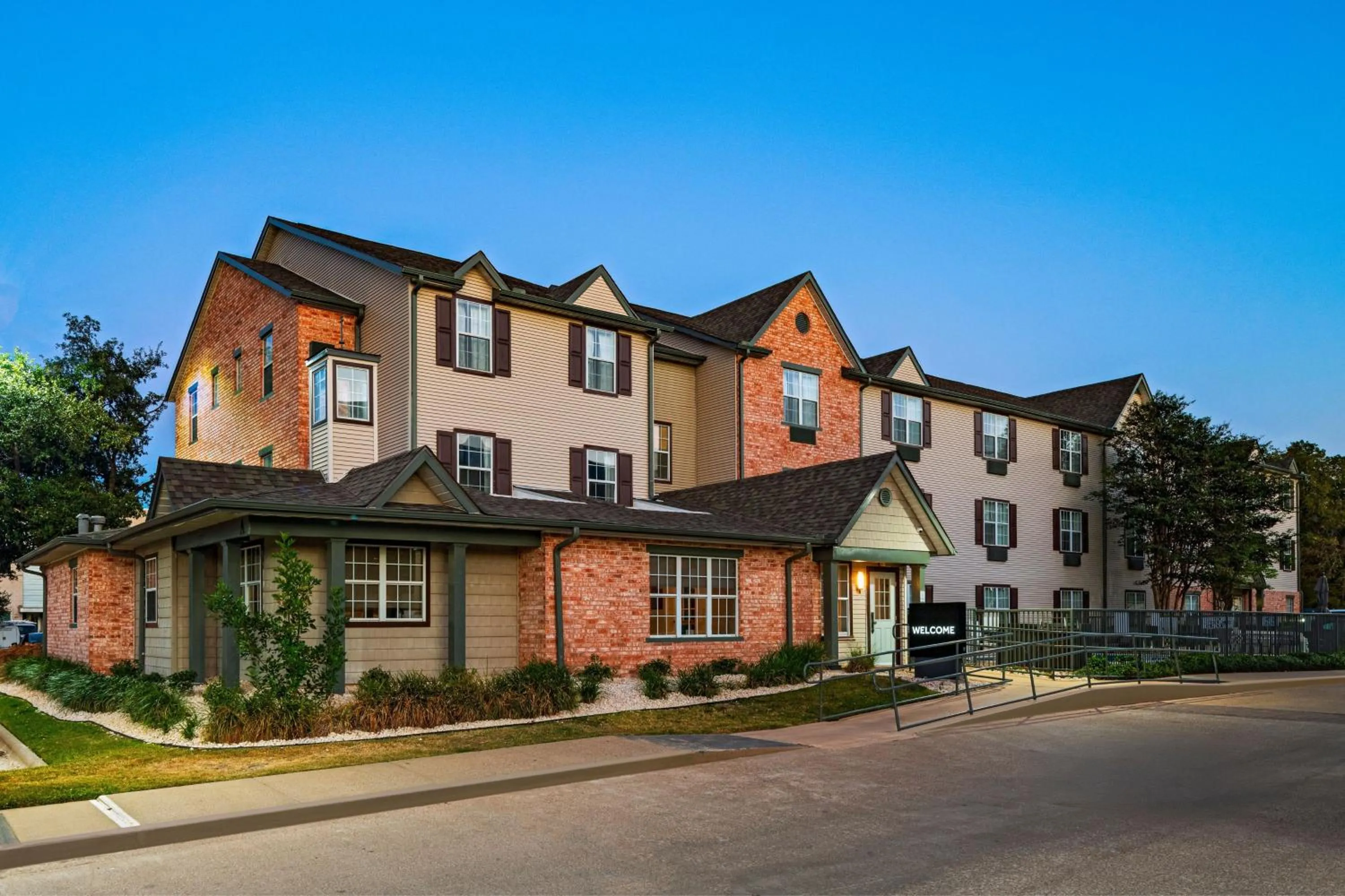 Property building in TownePlace Suites by Marriott College Station