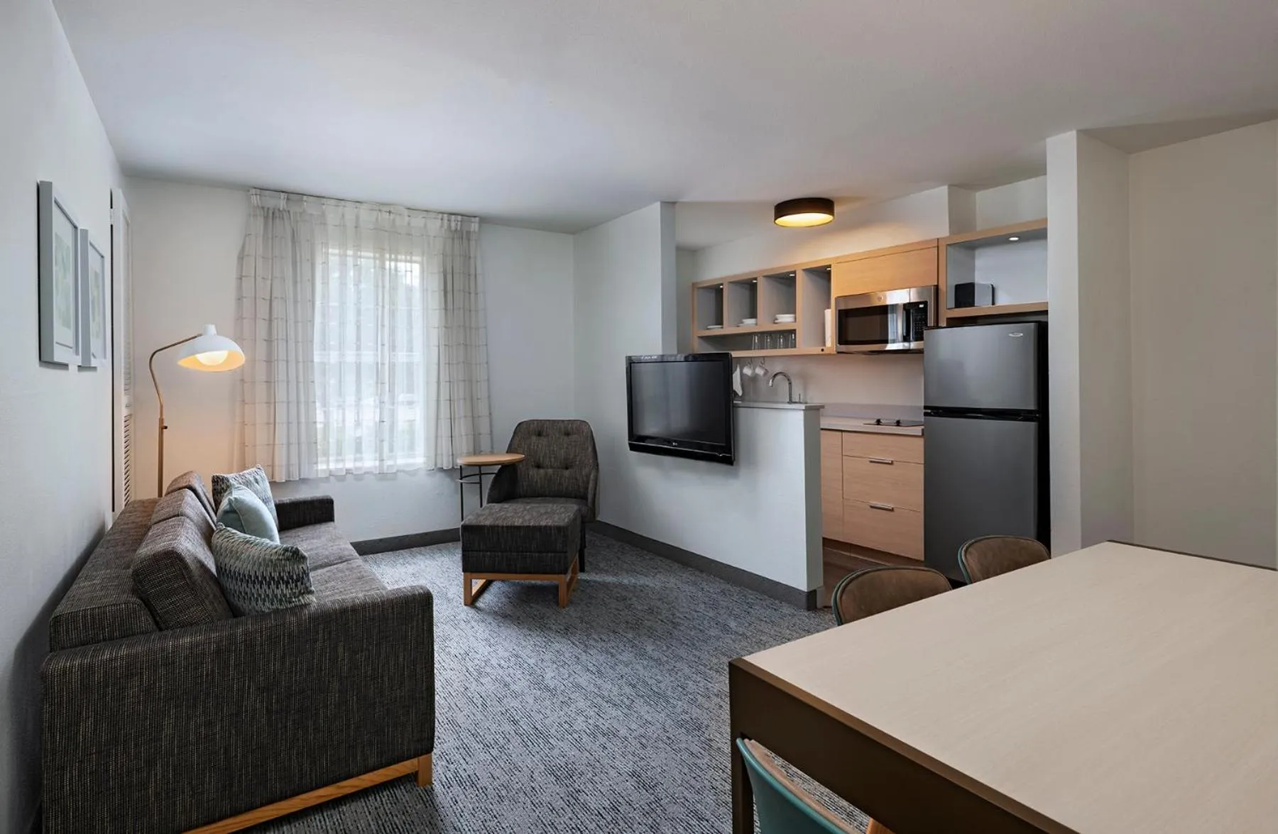 Kitchen or kitchenette in TownePlace Suites by Marriott College Station