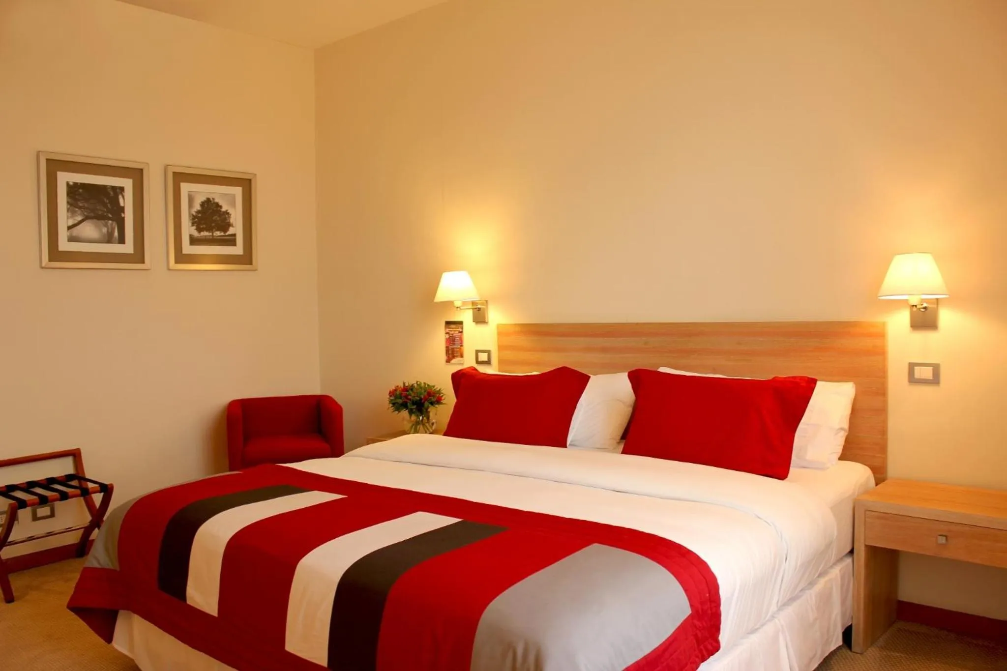 Bed in Hotel Casino Talca