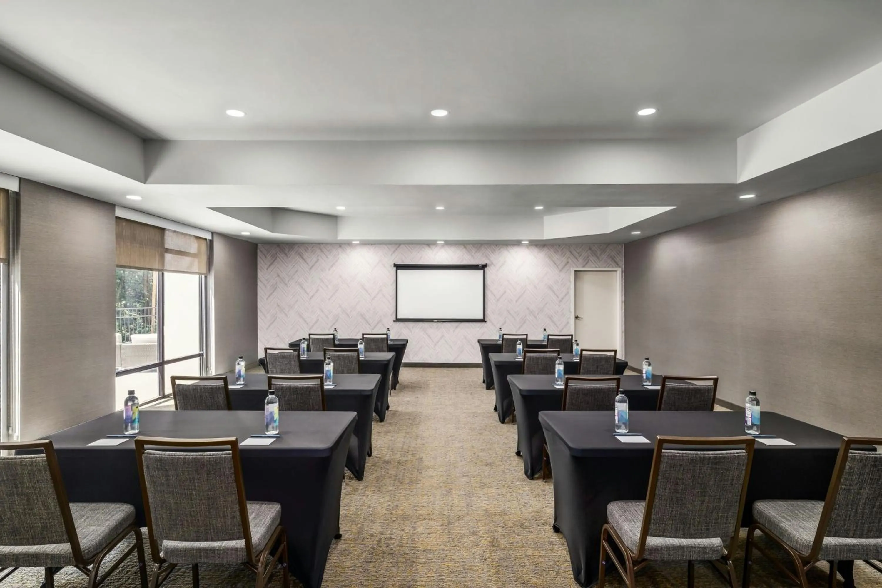 Meeting/conference room in SpringHill Suites Charlotte University Research Park