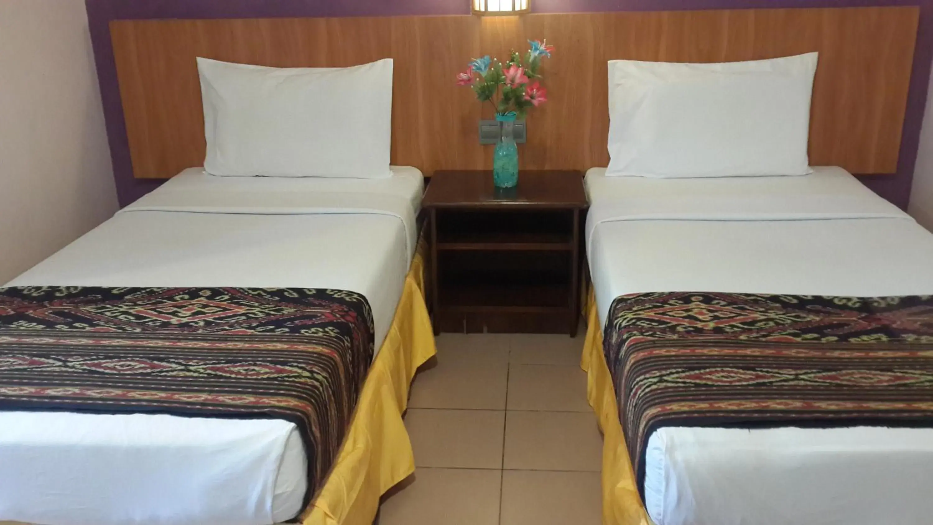 Bed in Raja Inn Bed in Raja Inn