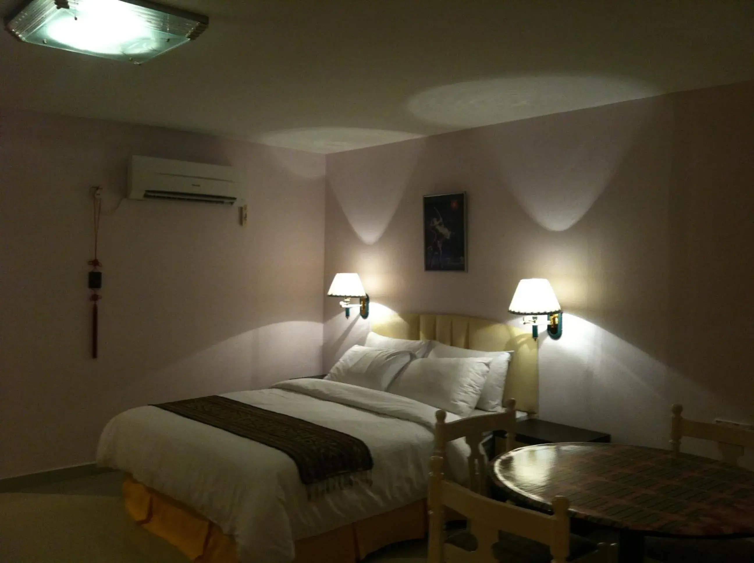 Bed in Raja Inn Bed in Raja Inn