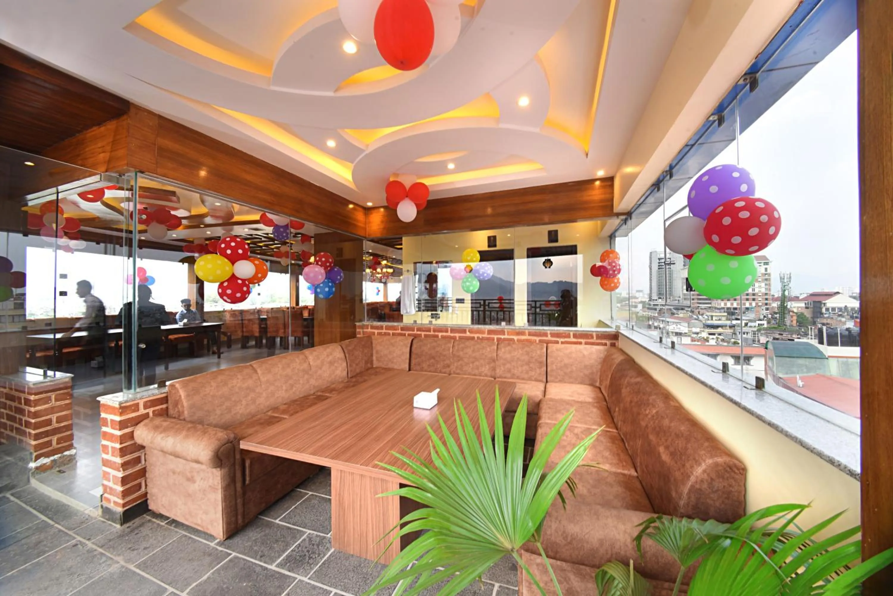 Seating area in Hotel Thamel Park