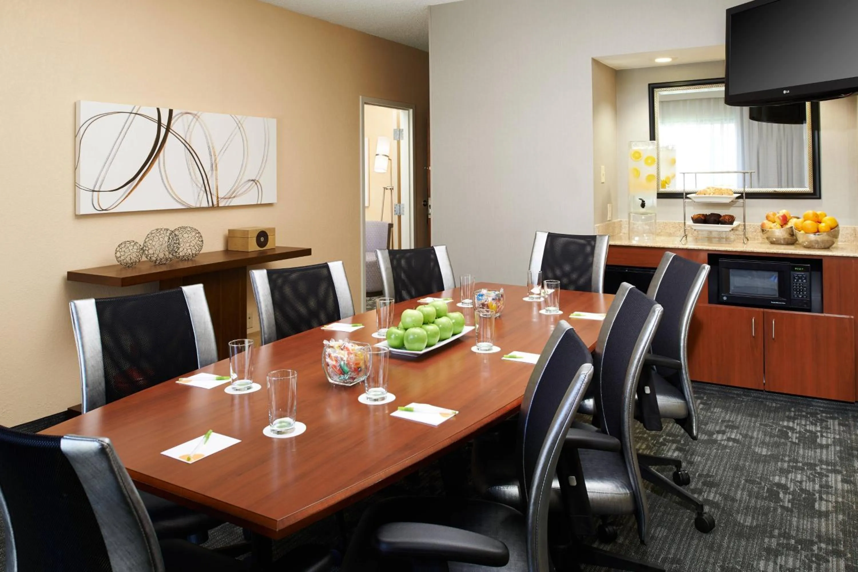 Meeting/conference room in Courtyard Columbus Dublin