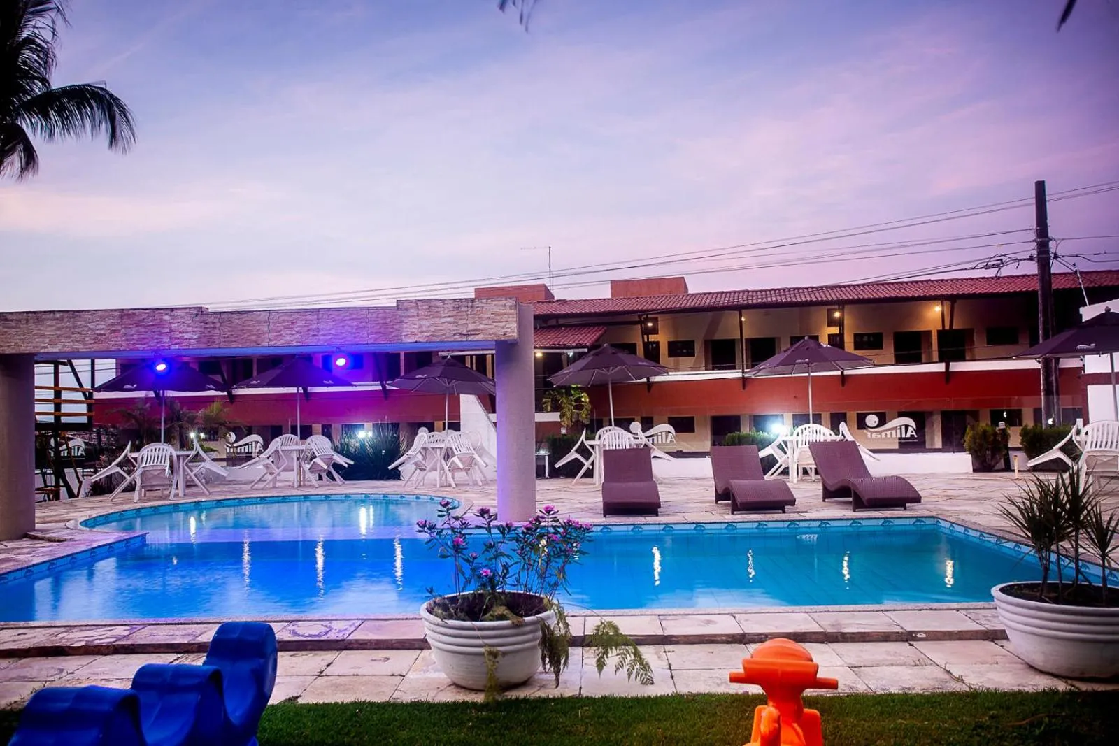 Swimming pool in Alimar Hotel