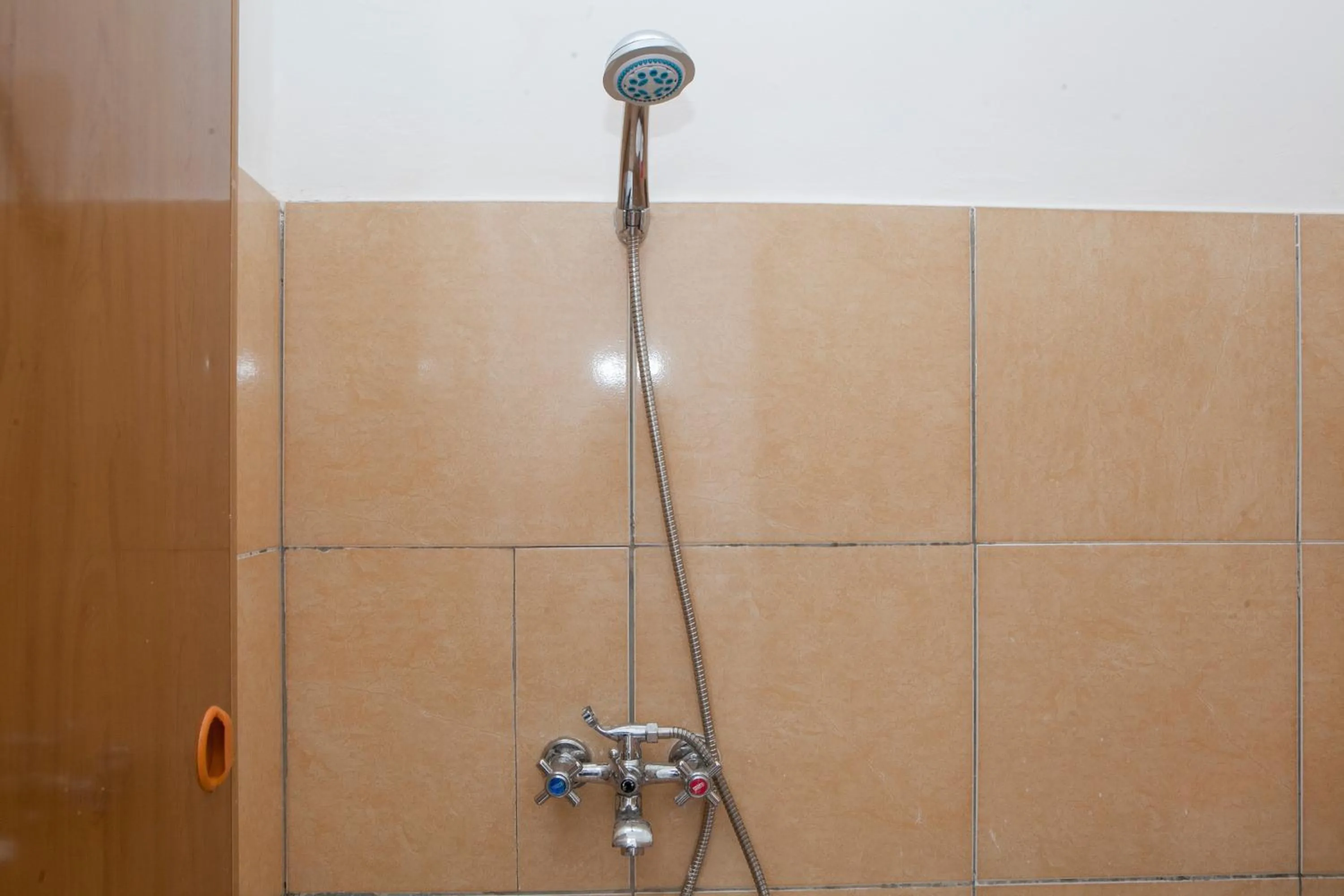 Bathroom in RedDoorz near Telkom Corporate University