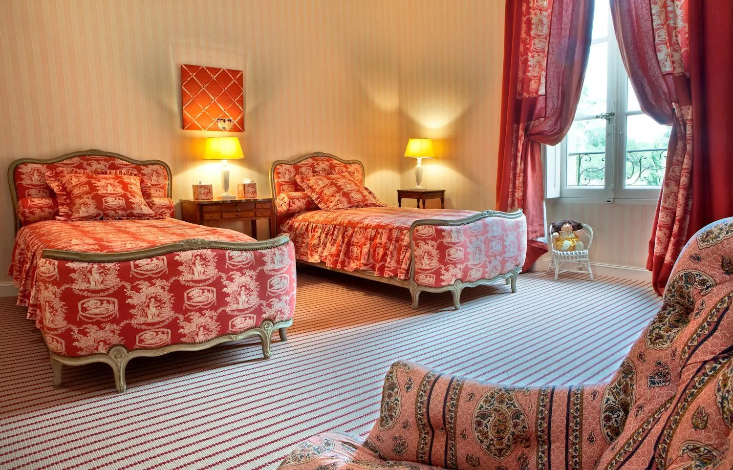 Bed in Chambre d'hôtes Château Gigognan