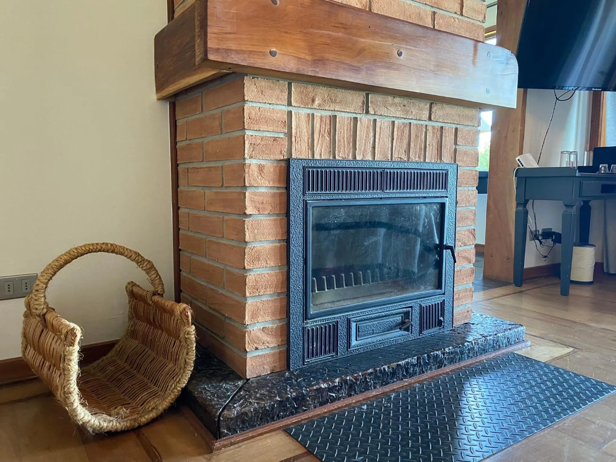 Property logo or sign in Casa Molino Hotel Boutique & Restaurant Puerto Varas