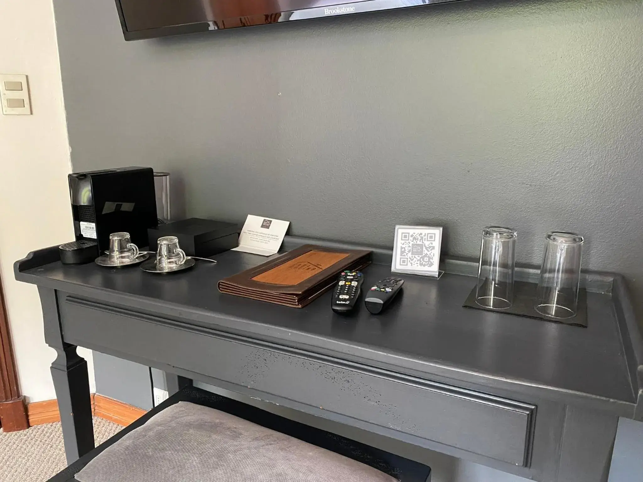 Double Room with Garden View in Casa Molino Hotel Boutique & Restaurant Puerto Varas Double Room with Garden View in Casa Molino Hotel Boutique & Restaurant Puerto Varas