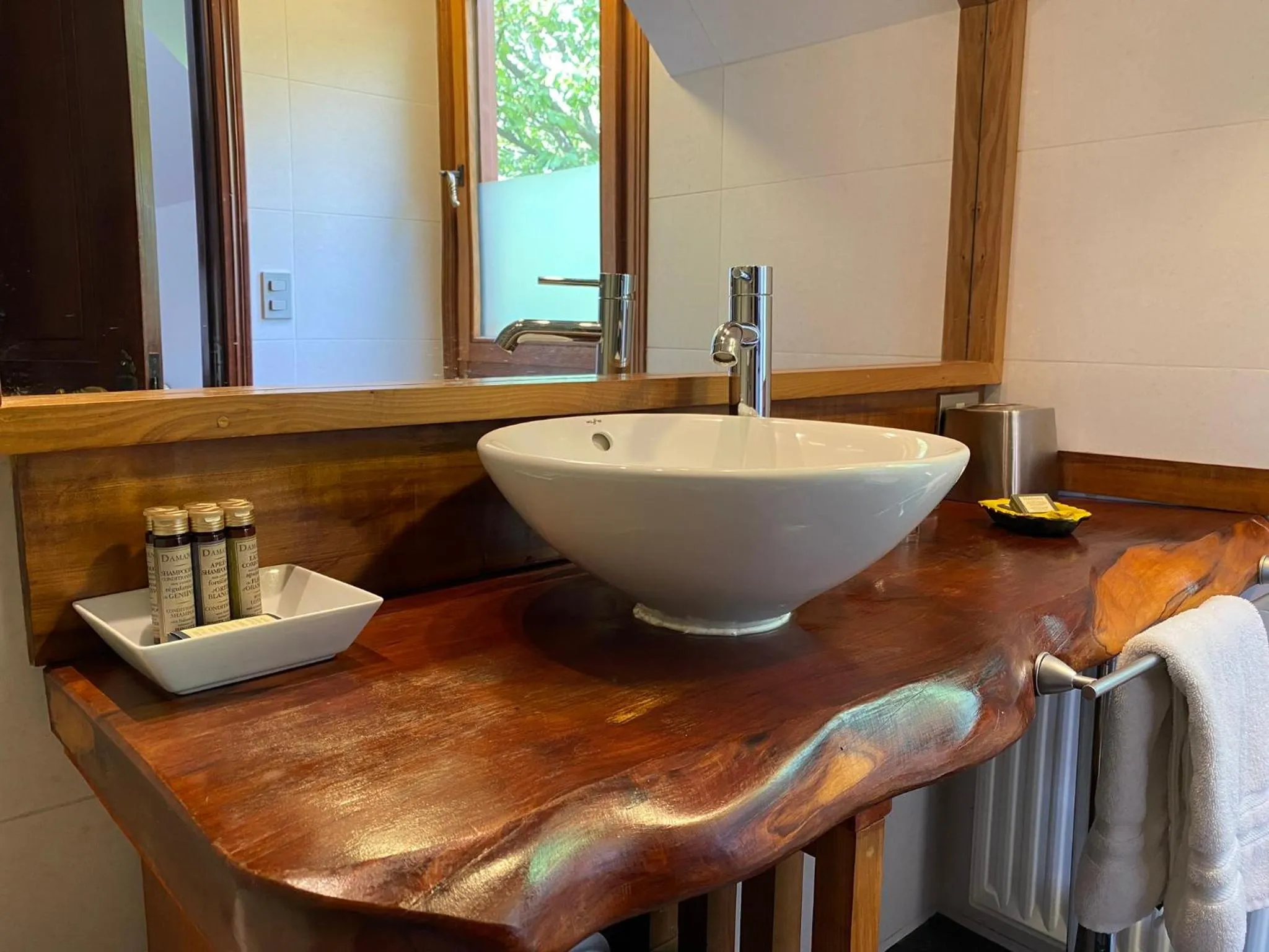 Toilet in Casa Molino Hotel Boutique & Restaurant Puerto Varas