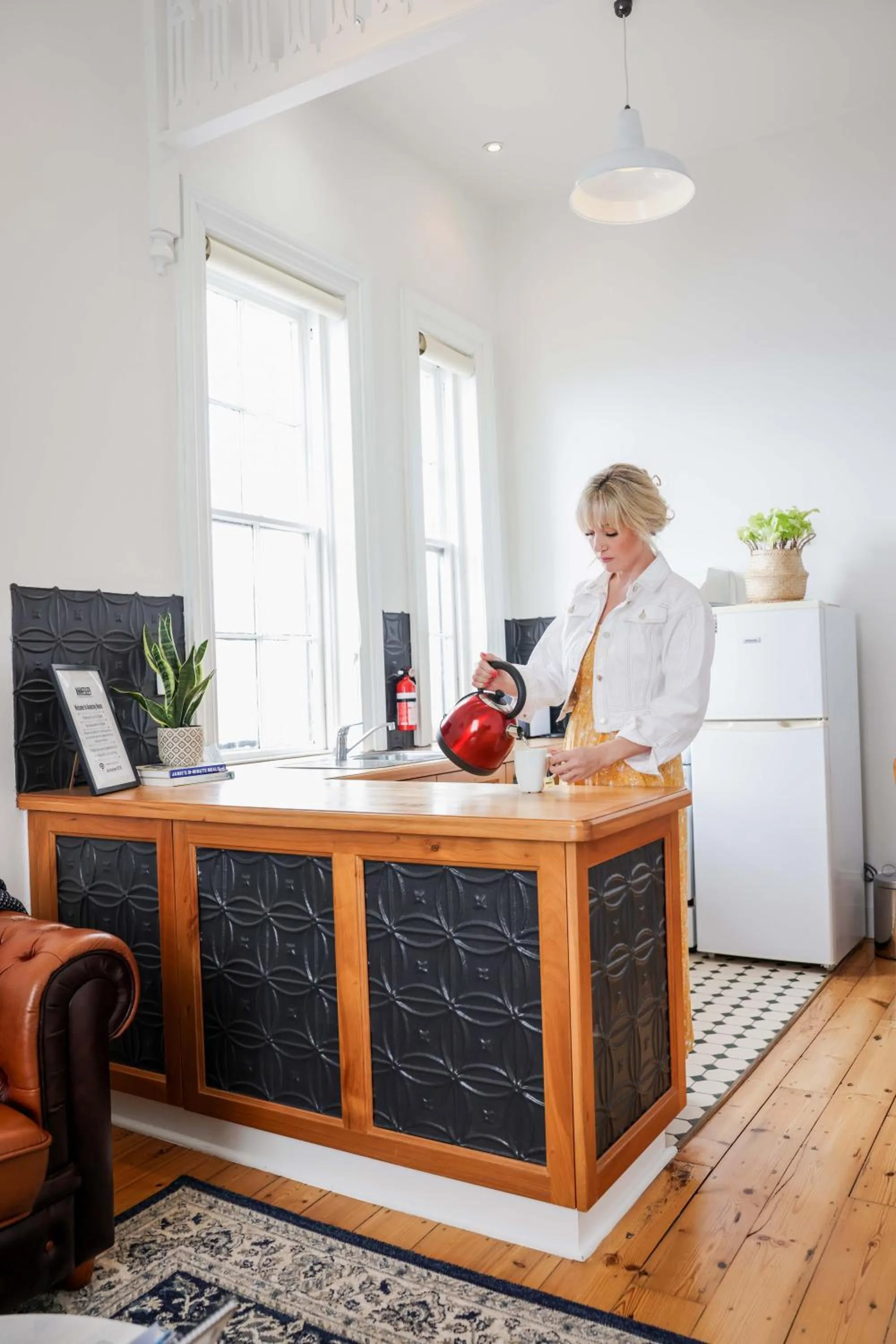 Kitchen or kitchenette in Annesley House
