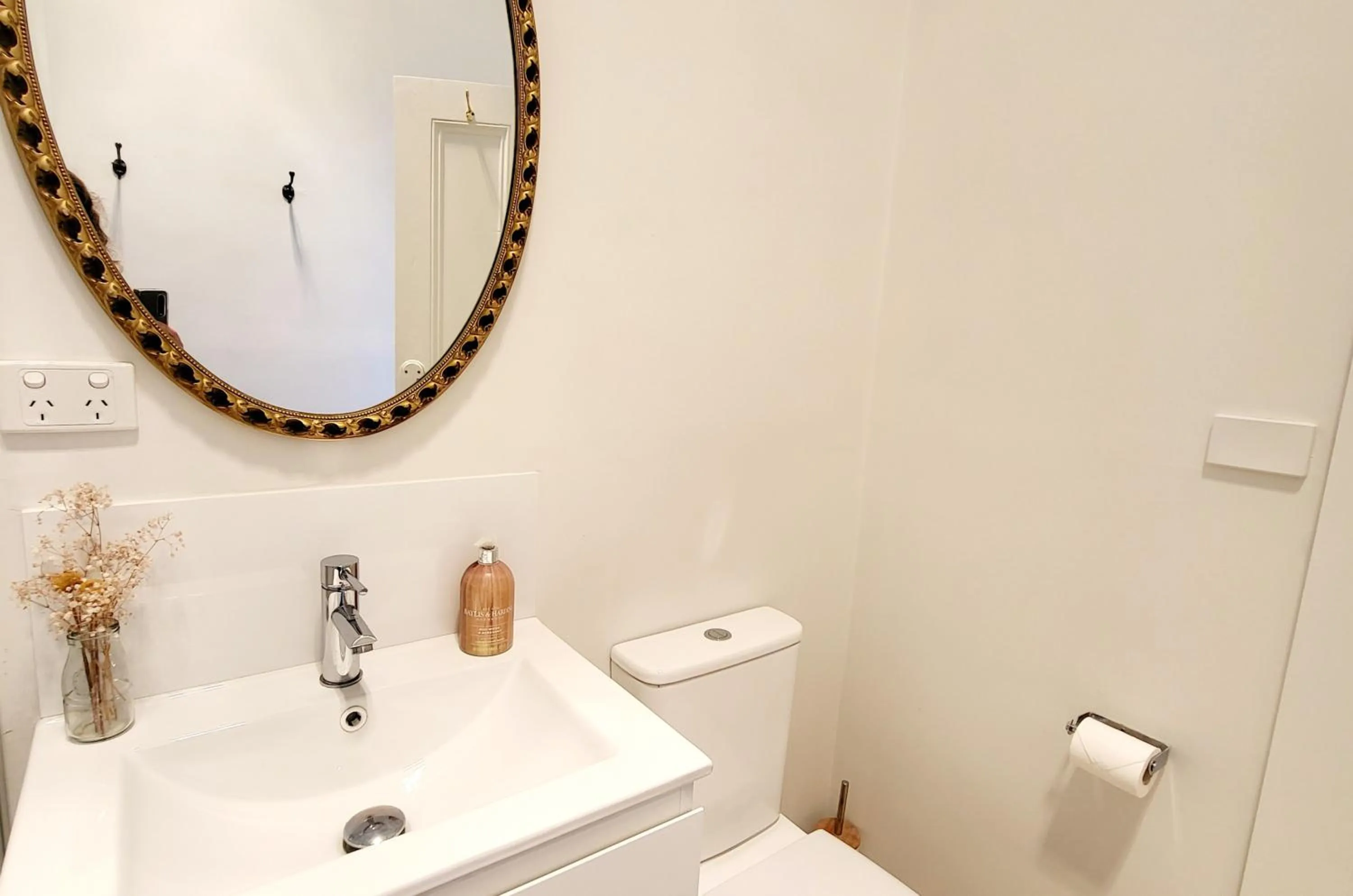 Bathroom in Annesley House