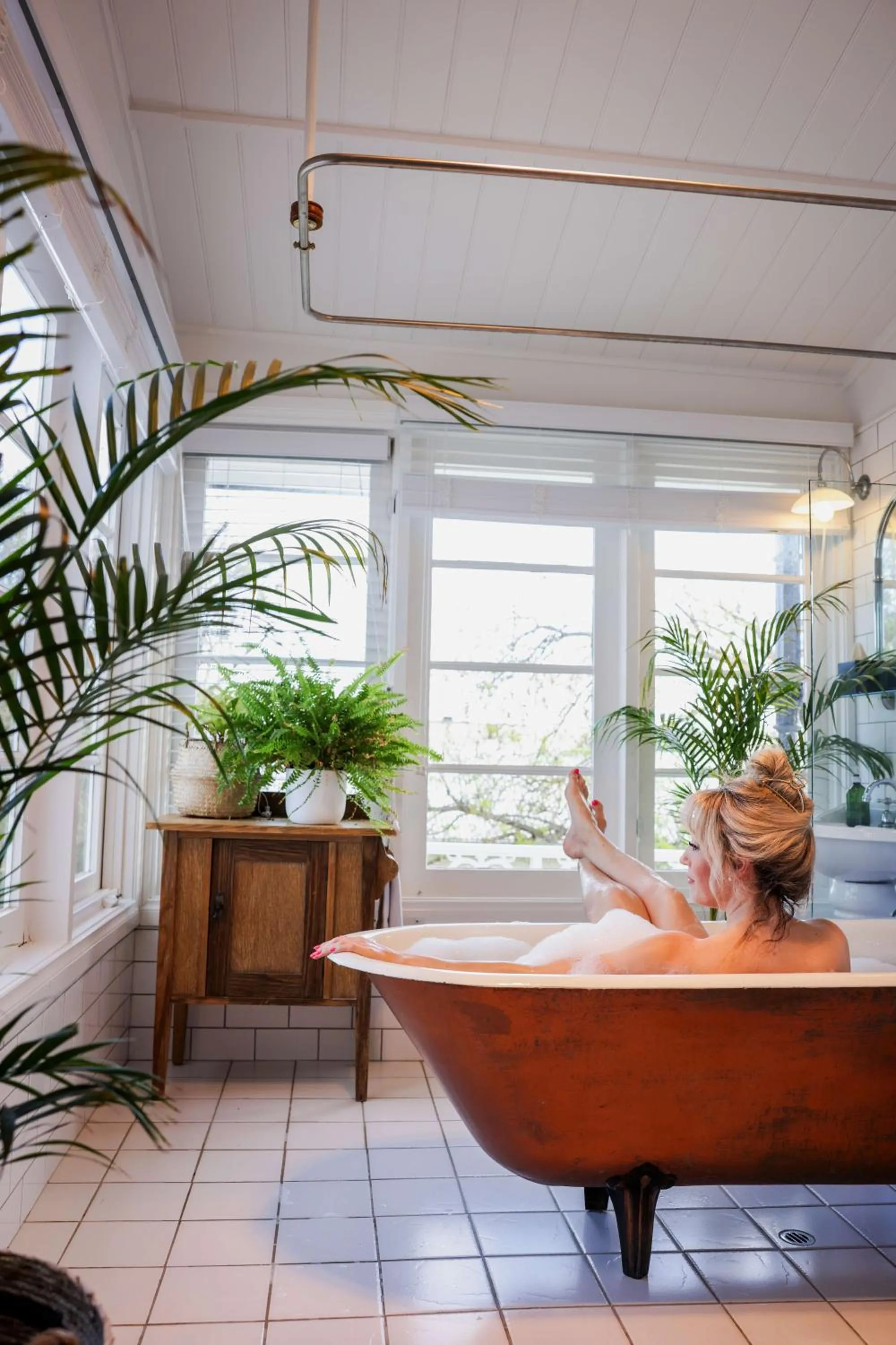 Bath in Annesley House