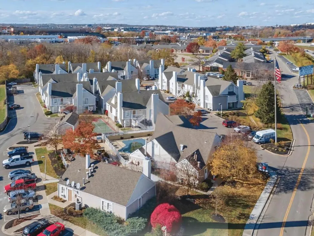 Property building in Sonesta ES Suites Cincinnati - Sharonville West