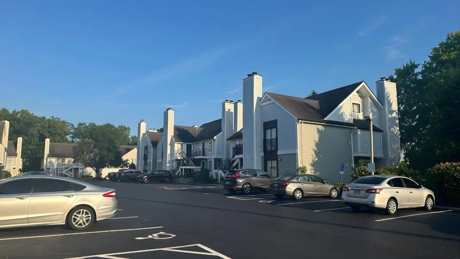 Property building in Sonesta ES Suites Cincinnati - Sharonville West