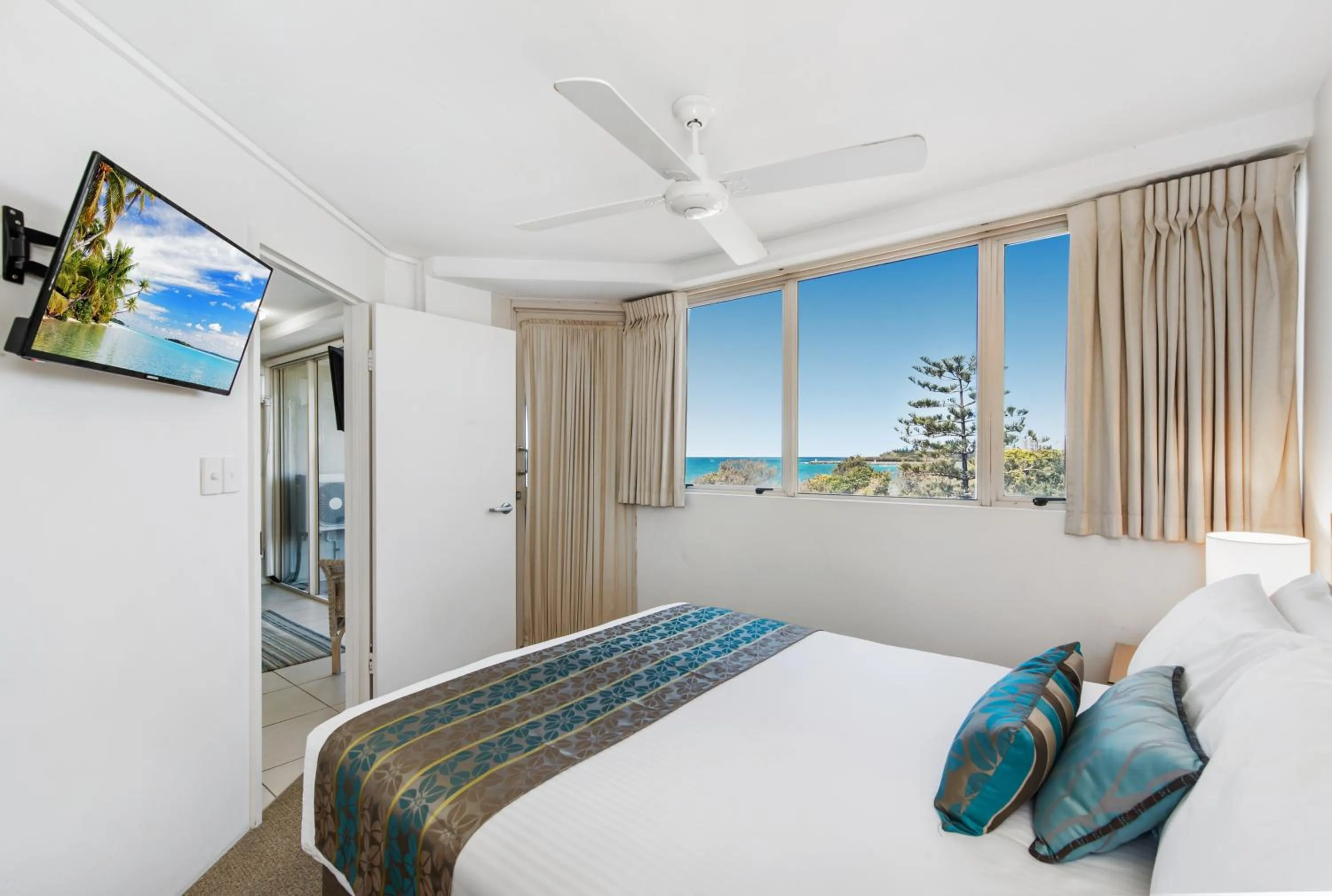 Bed in Sandcastles Mooloolaba