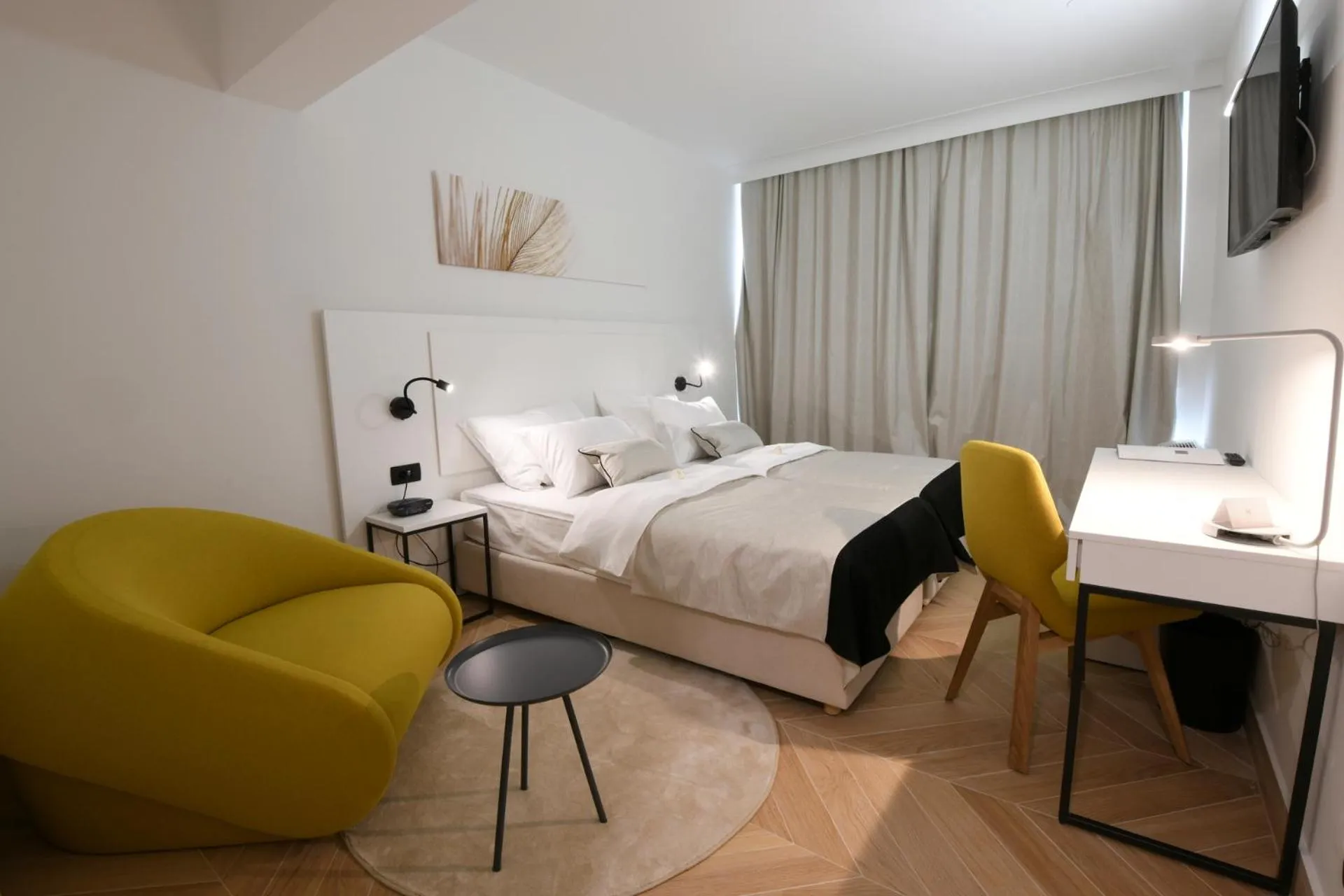 Bed in Aparthotel Milenij