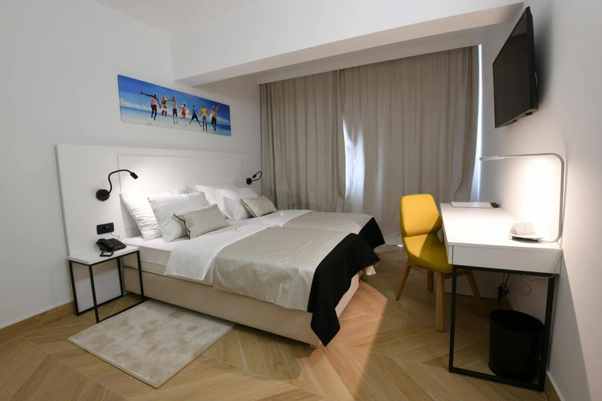 Bed in Aparthotel Milenij