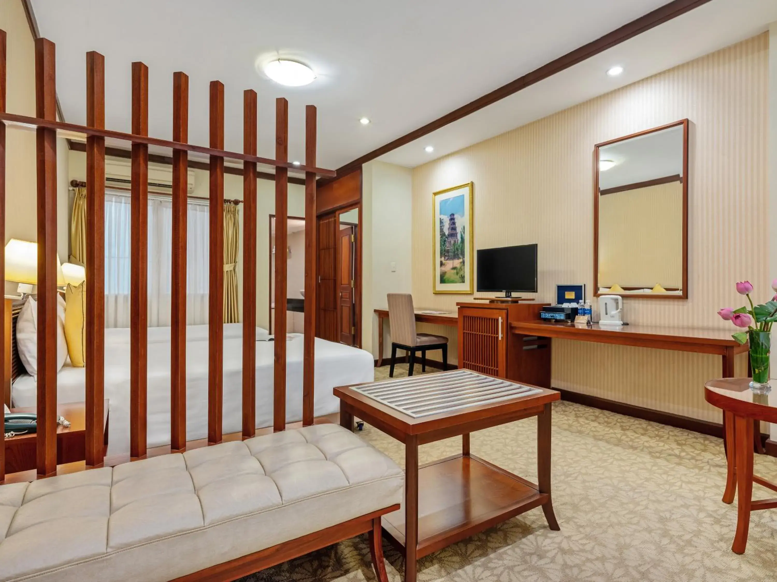 Bed in Bong Sen Hotel Saigon Bed in Bong Sen Hotel Saigon