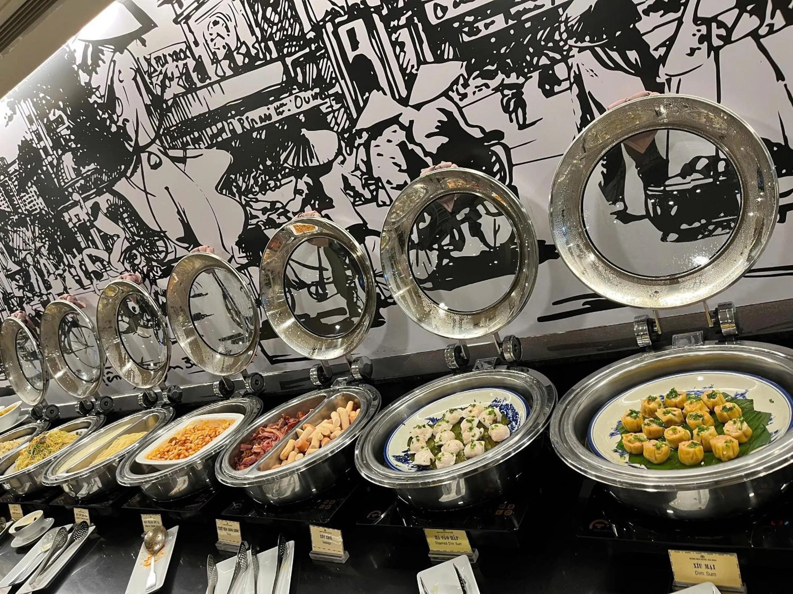 Breakfast in Bong Sen Hotel Saigon