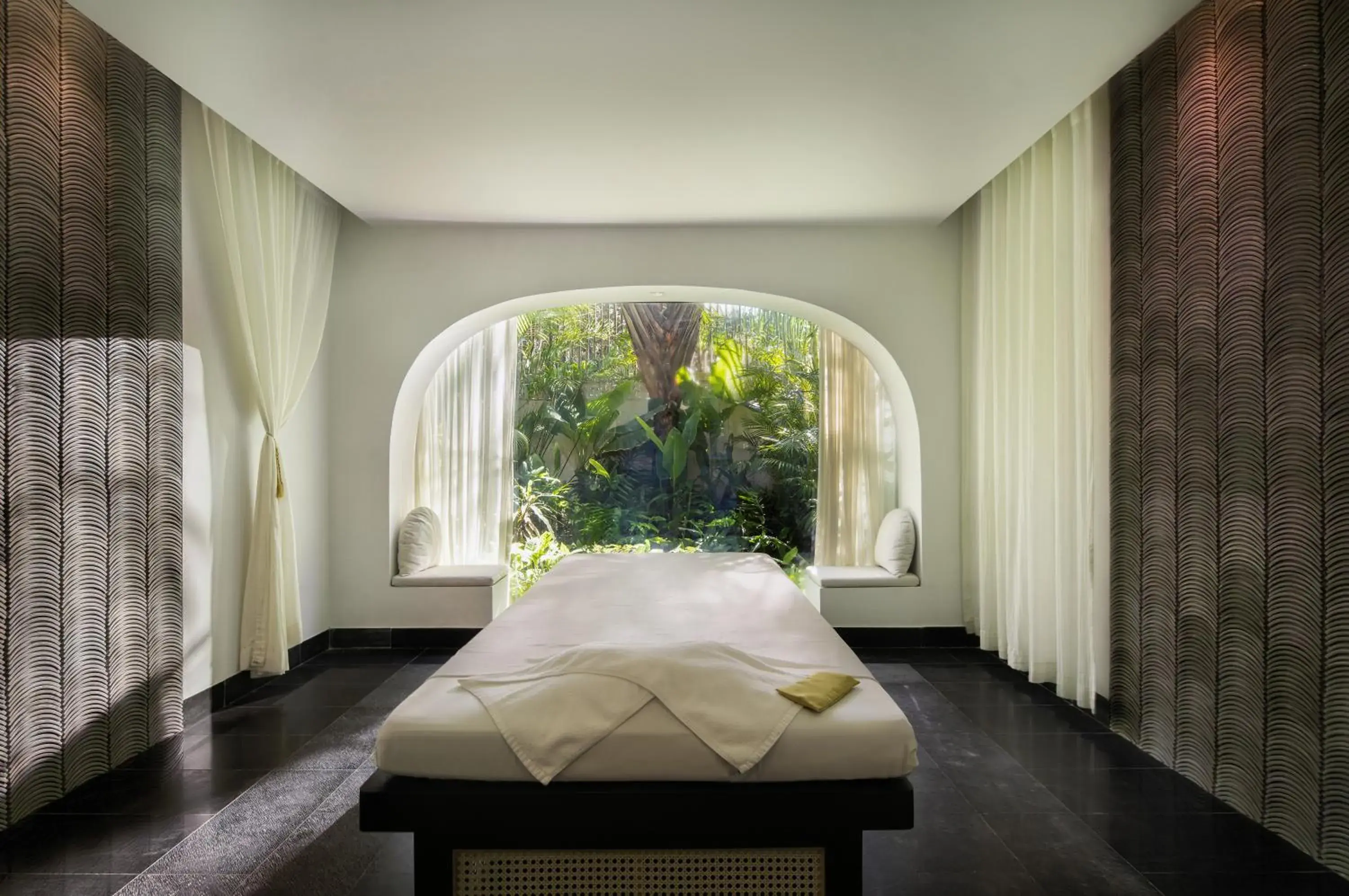 Spa and wellness centre/facilities, Bed in TIA Wellness Resort - Spa Inclusive Spa and wellness centre/facilities, Bed in TIA Wellness Resort - Spa Inclusive