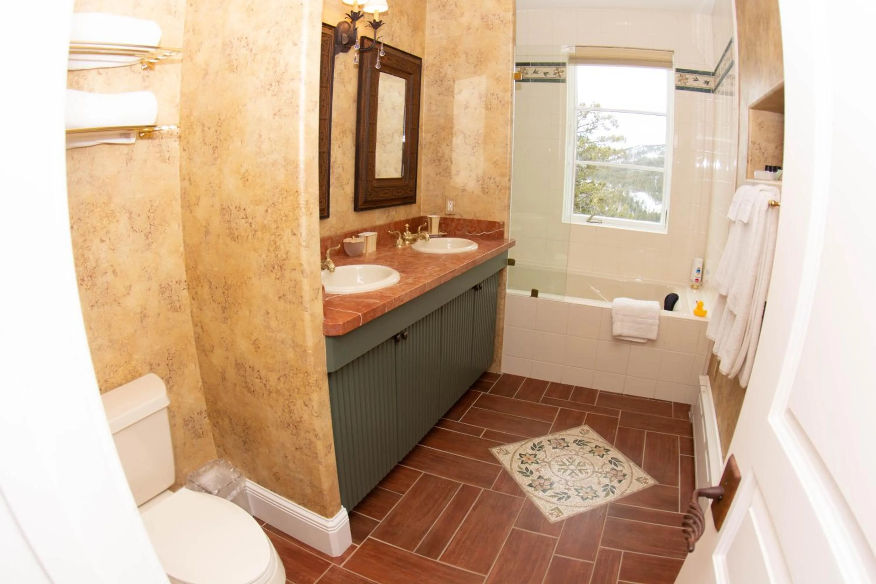 The Guest House at Keyah Grande